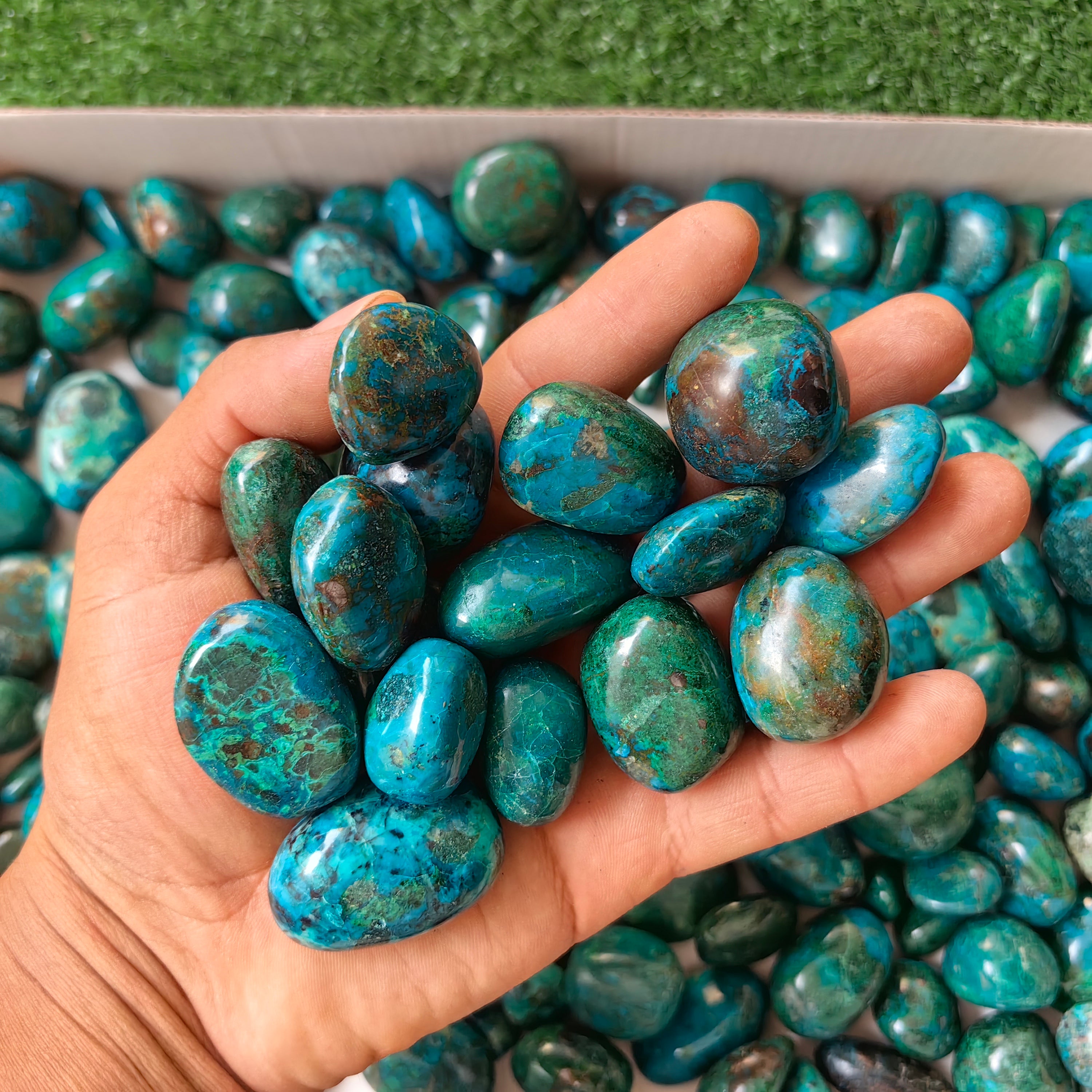 2 kg tumbled chrysocolla Peru