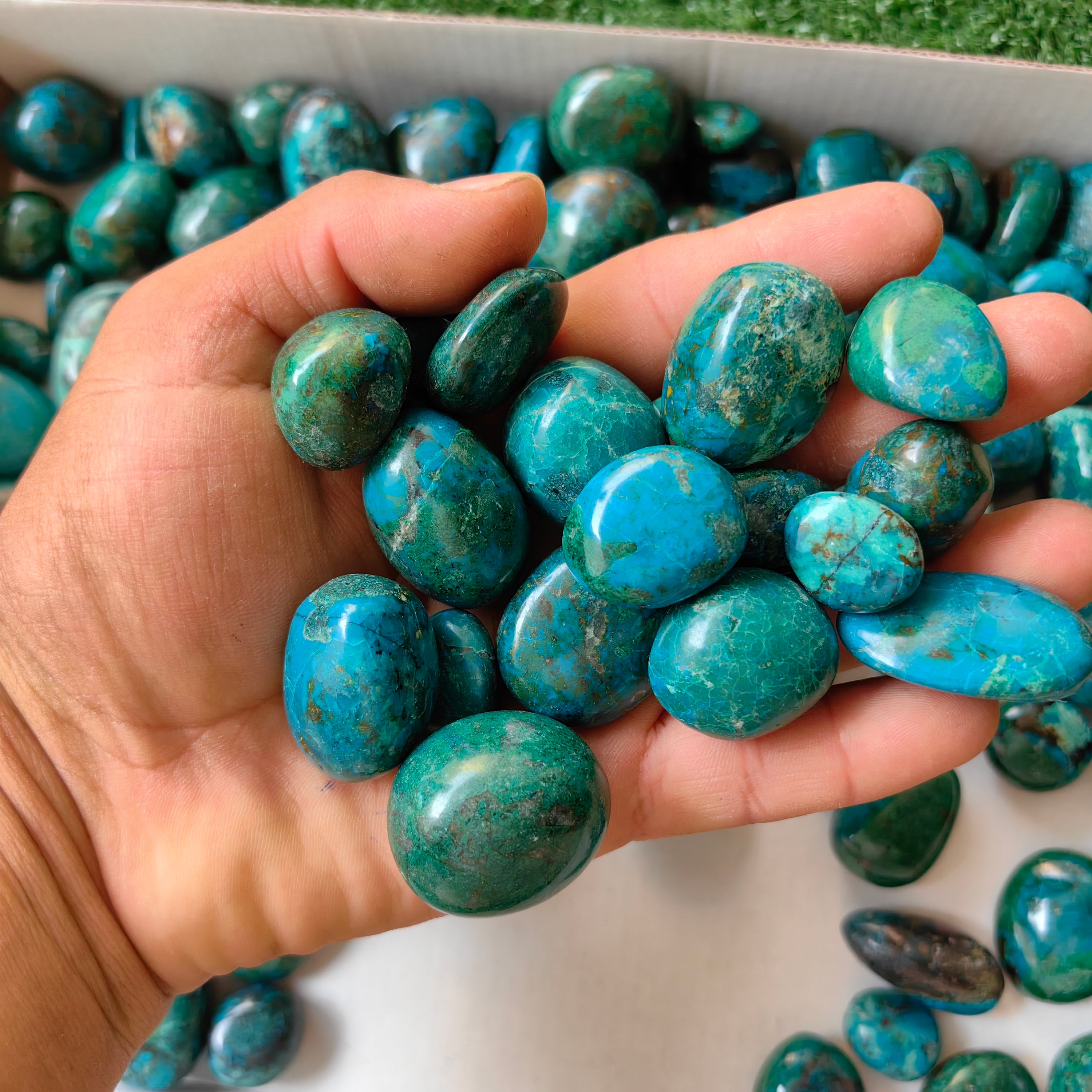 2 kg tumbled chrysocolla Peru