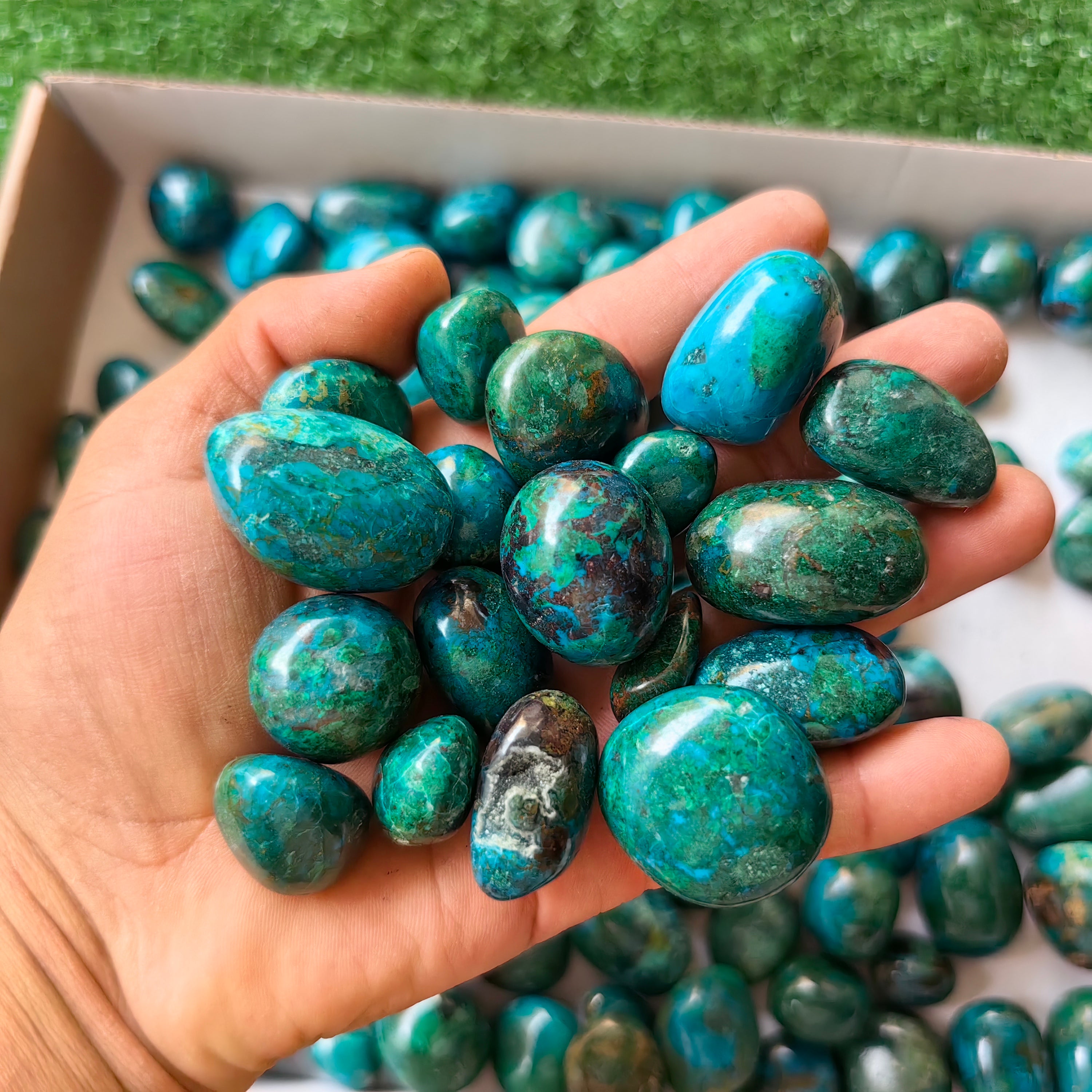 2 kg tumbled chrysocolla Peru