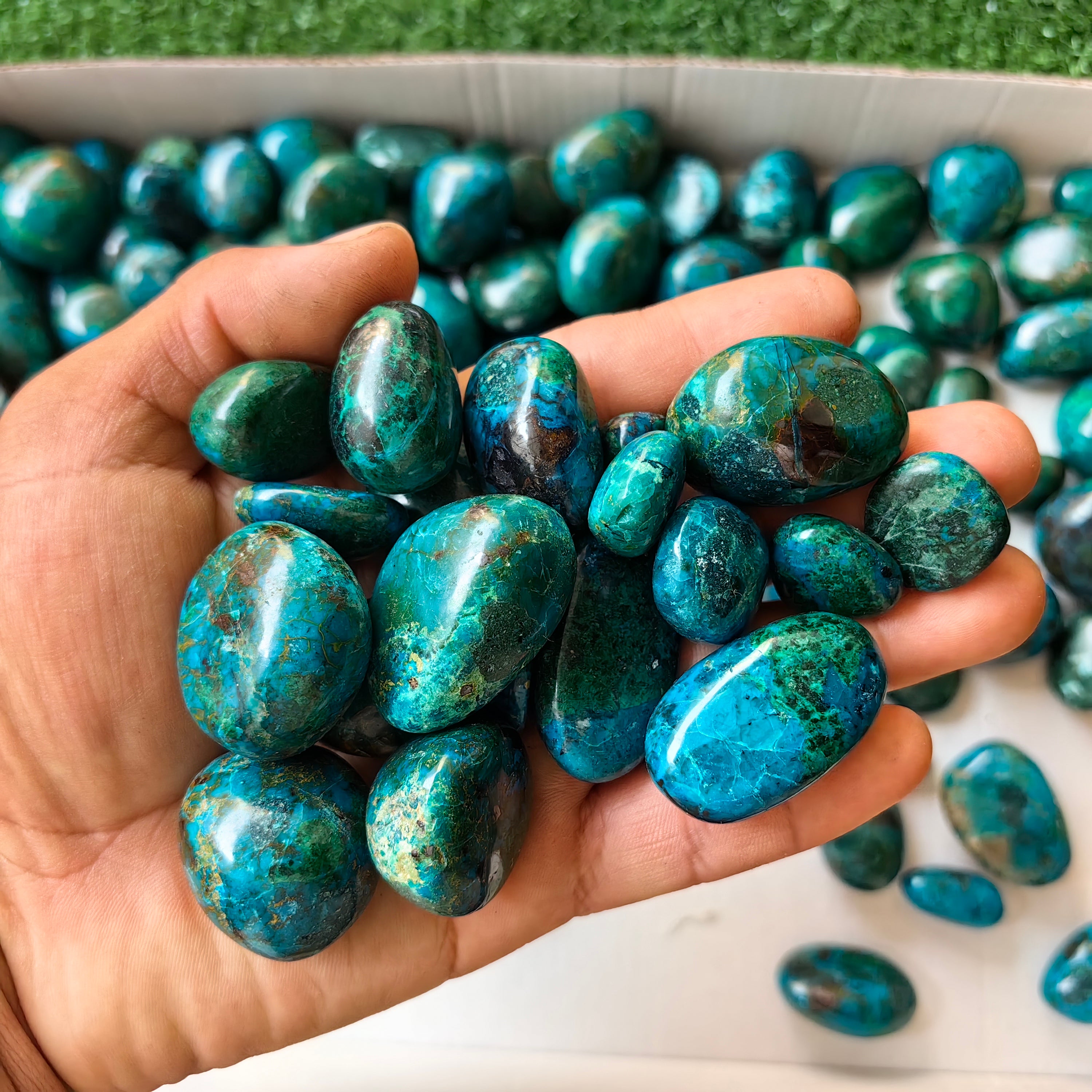 2 kg tumbled chrysocolla Peru