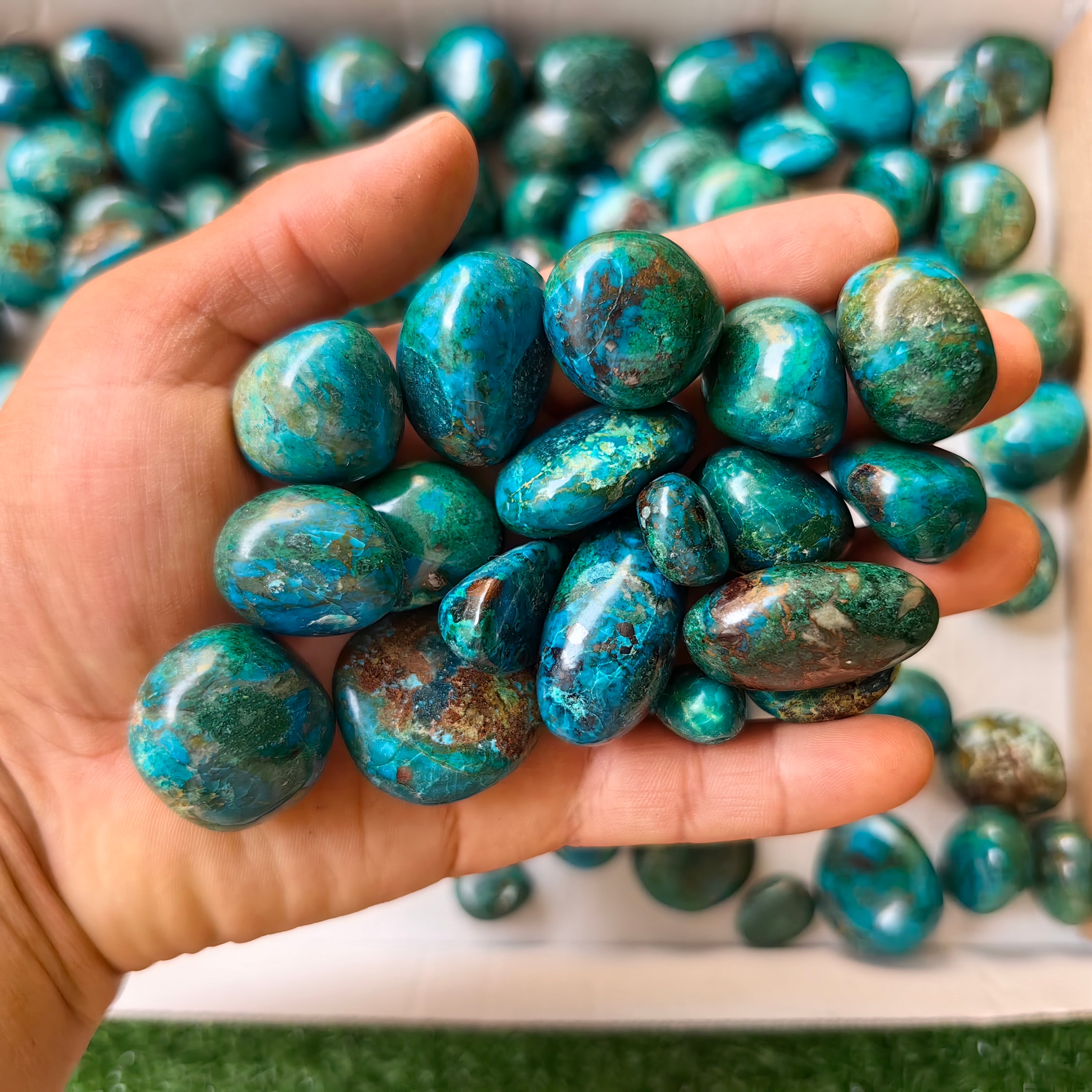 2 kg tumbled chrysocolla Peru