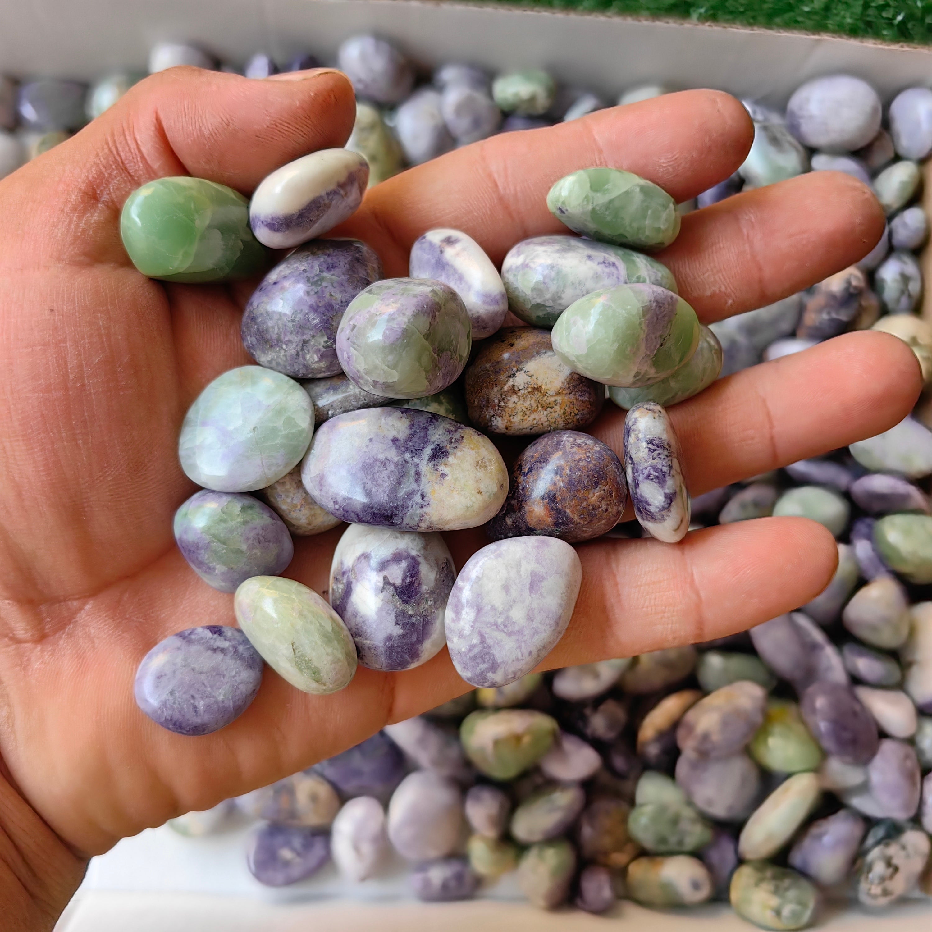 2 kg bolivianite tumbled