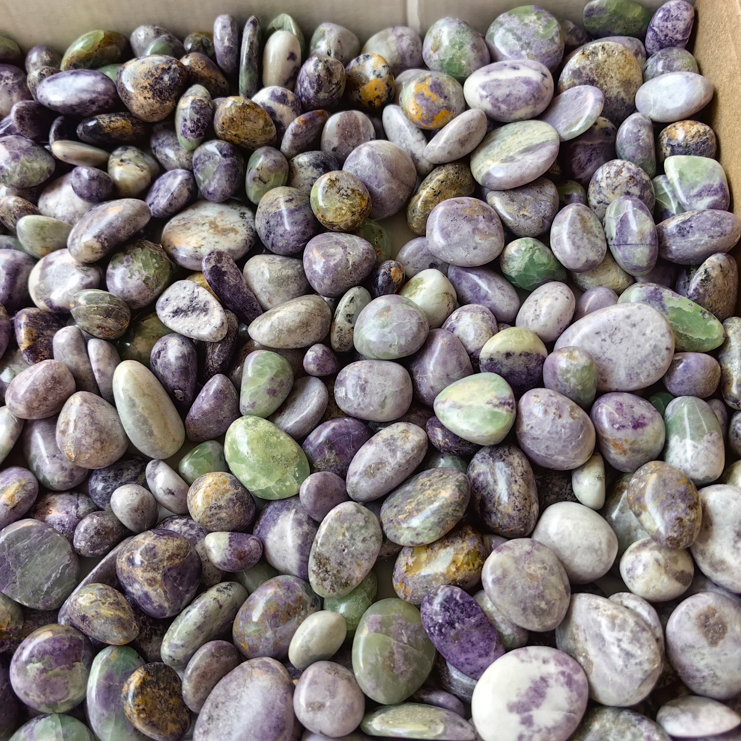 2 kg bolivianite tumbled