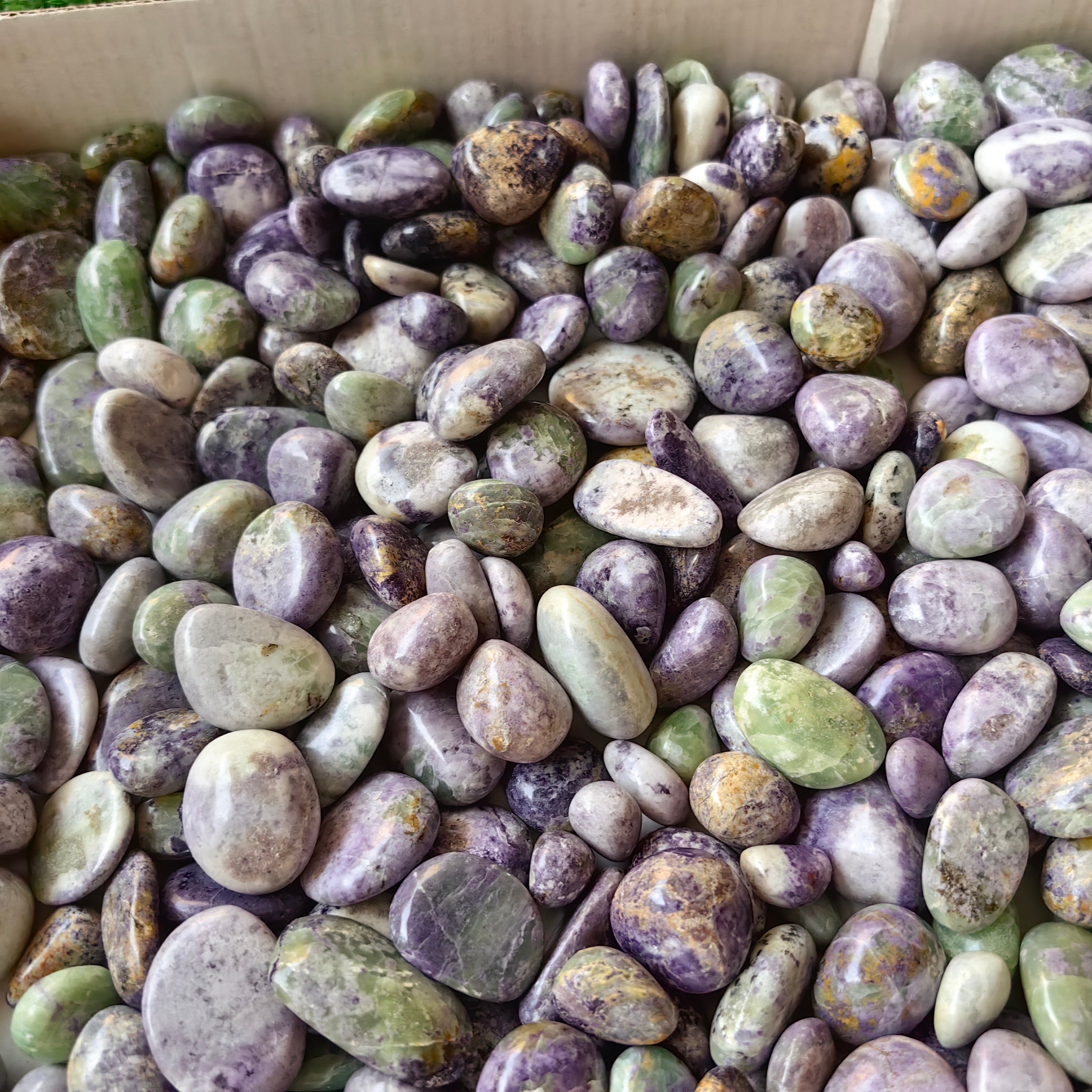 2 kg bolivianite tumbled