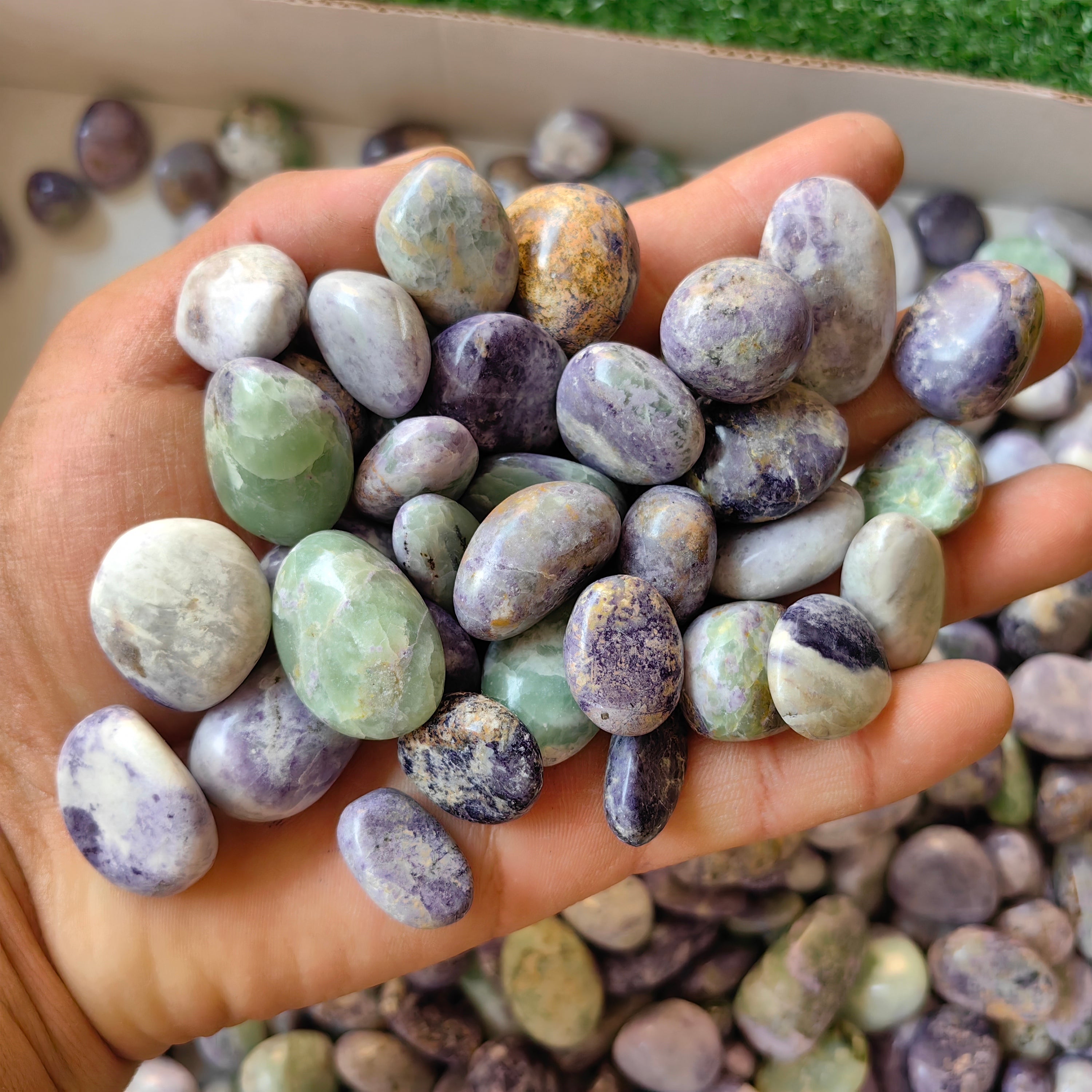 2 kg bolivianite tumbled