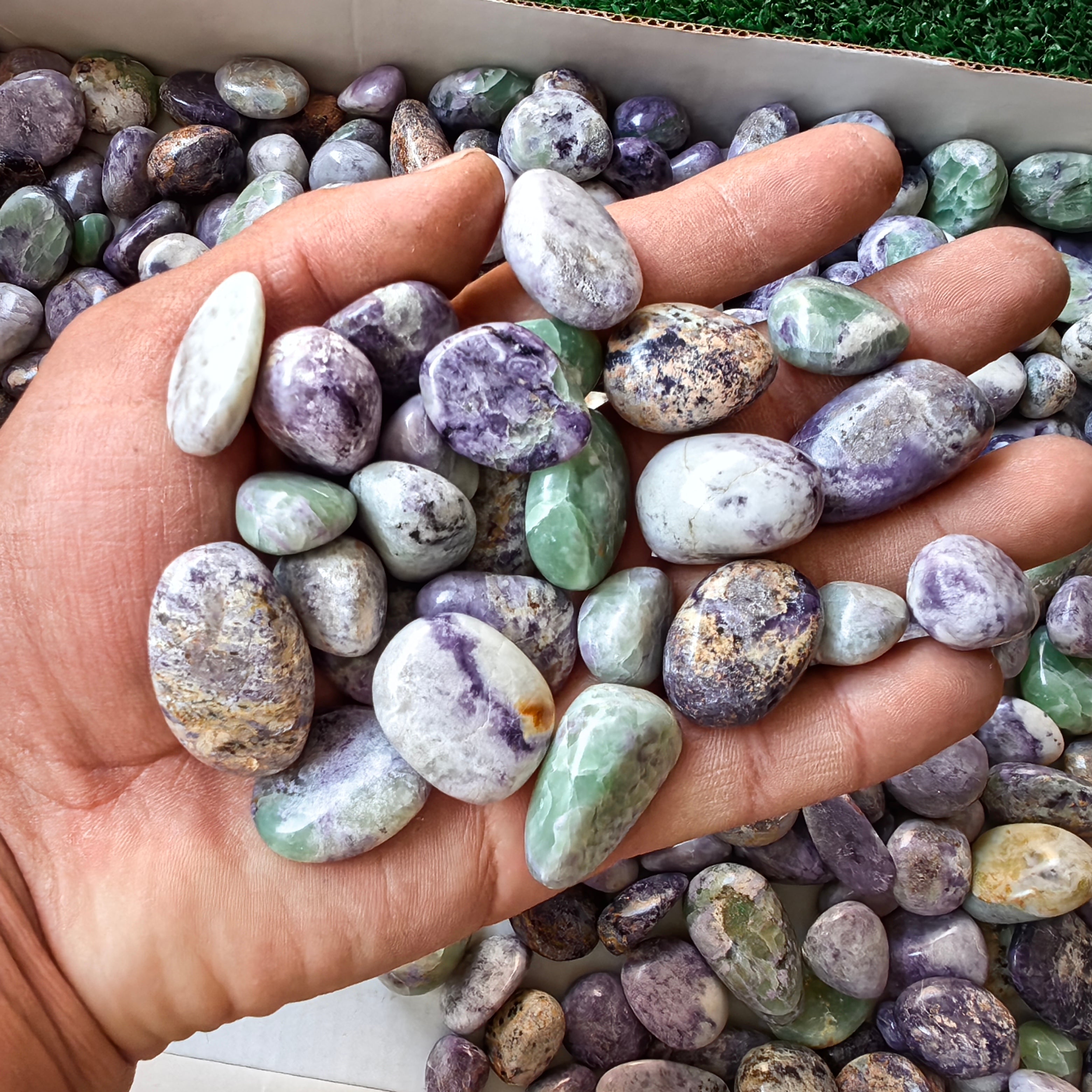 2 kg bolivianite tumbled