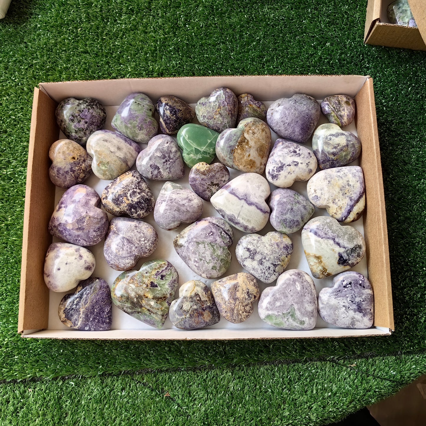 32 pc bolivianite hearts