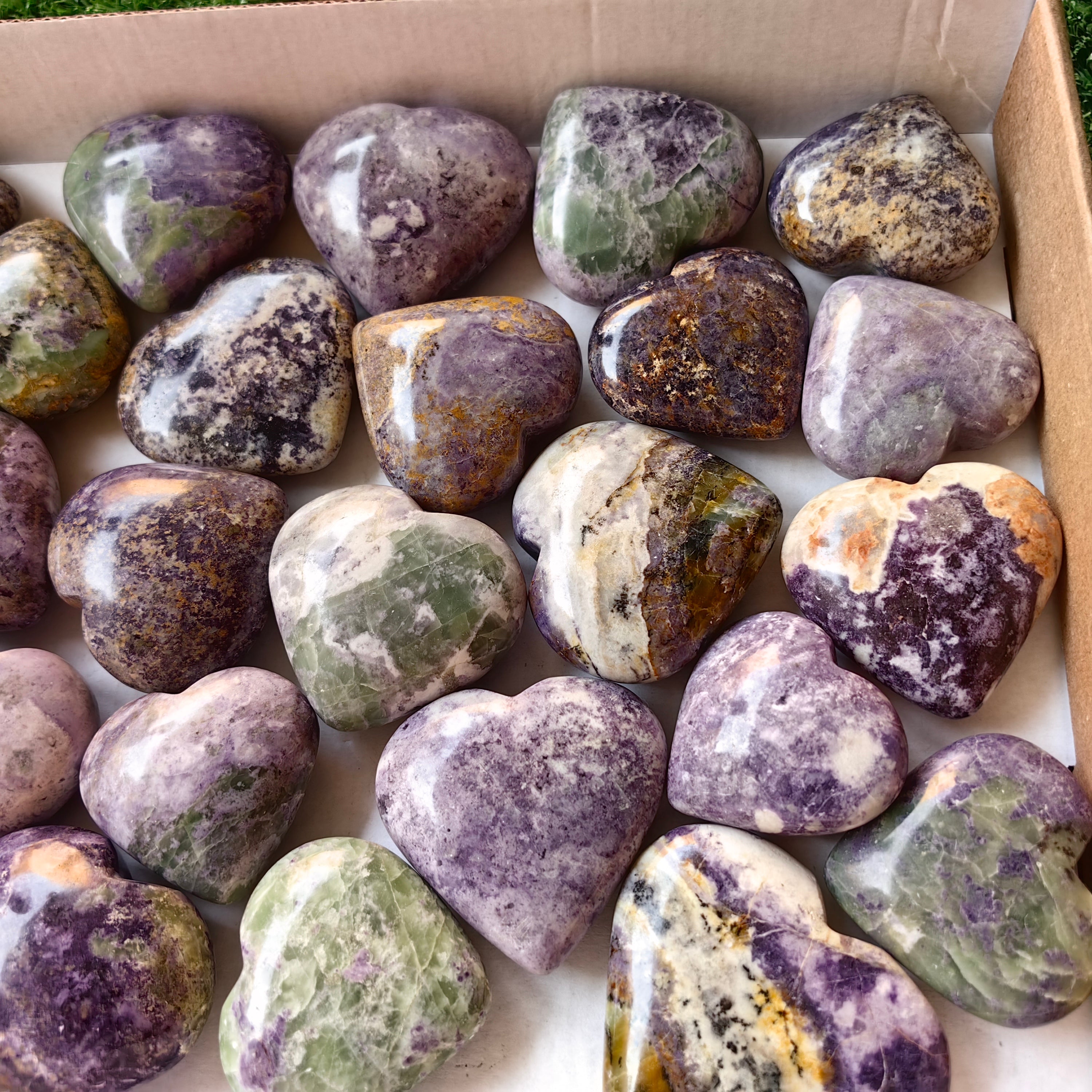 26 pc bolivianite hearts
