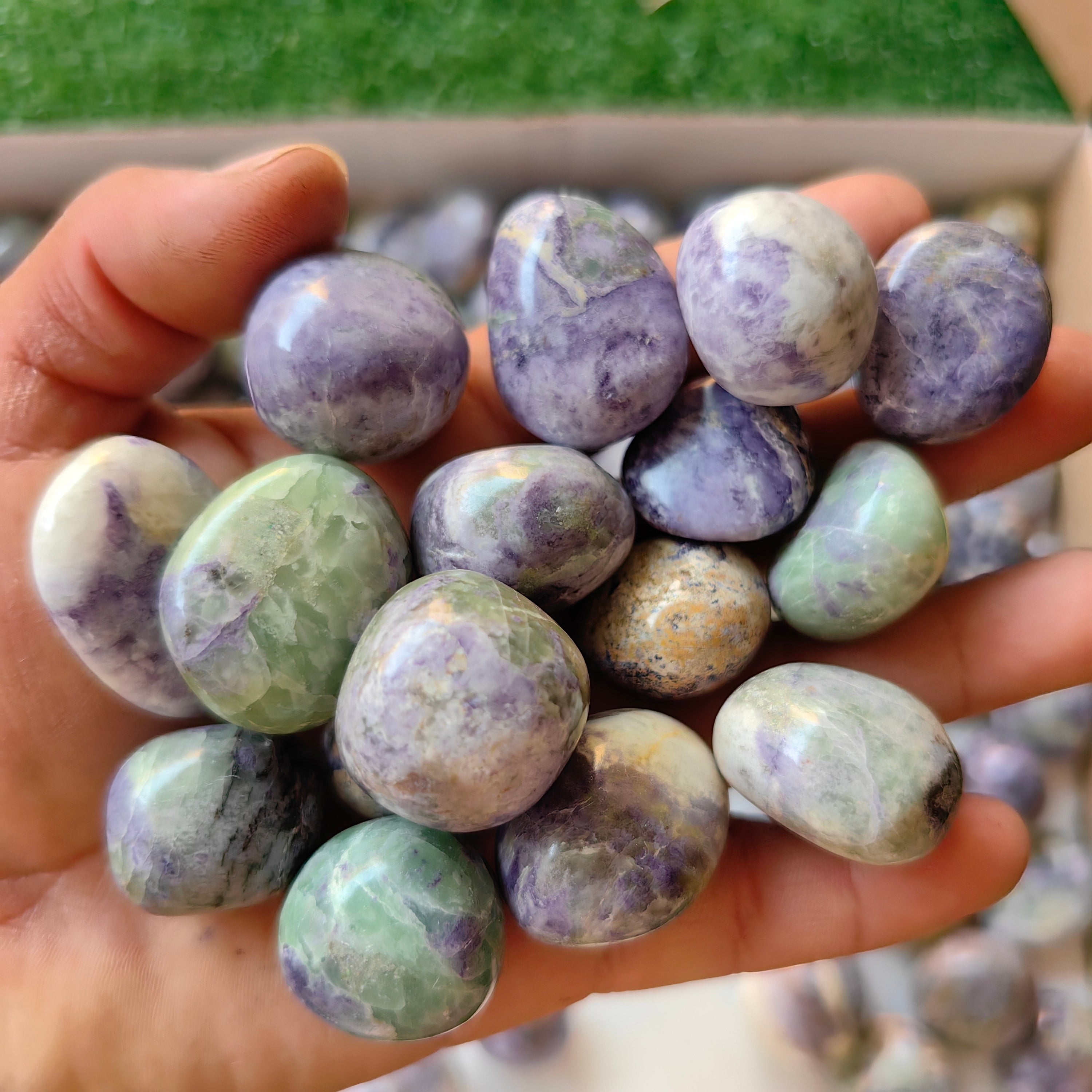 2 kg bolivianite tumbled
