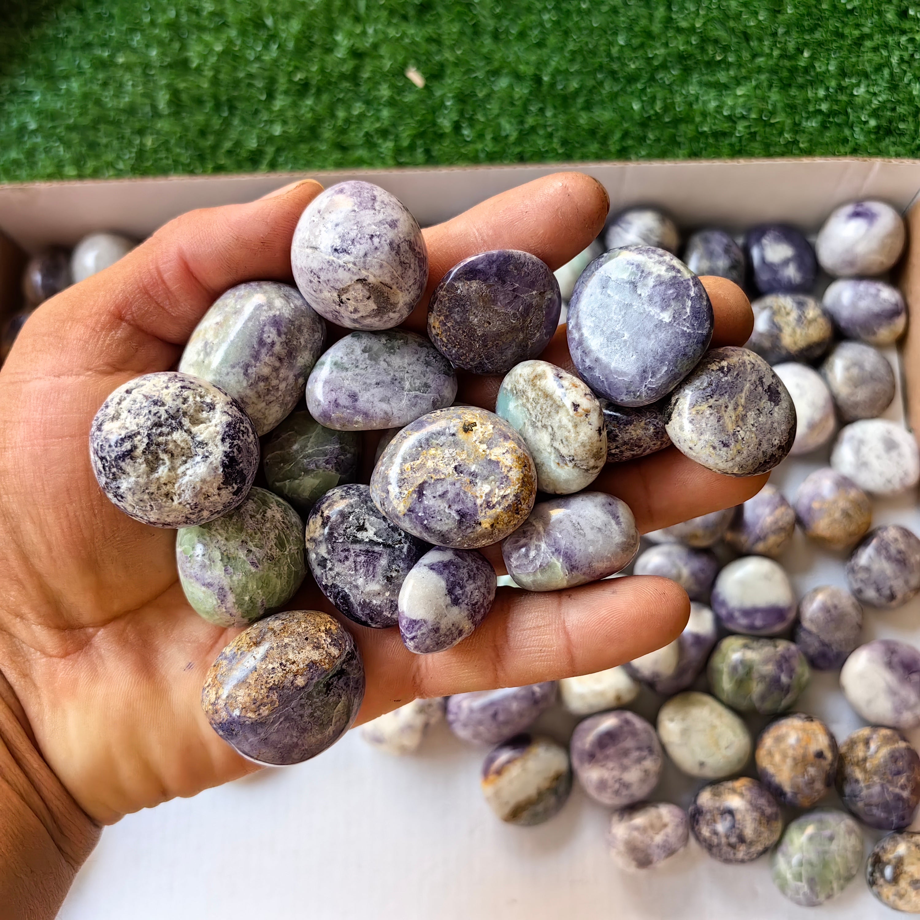 2 kg bolivianite tumbled