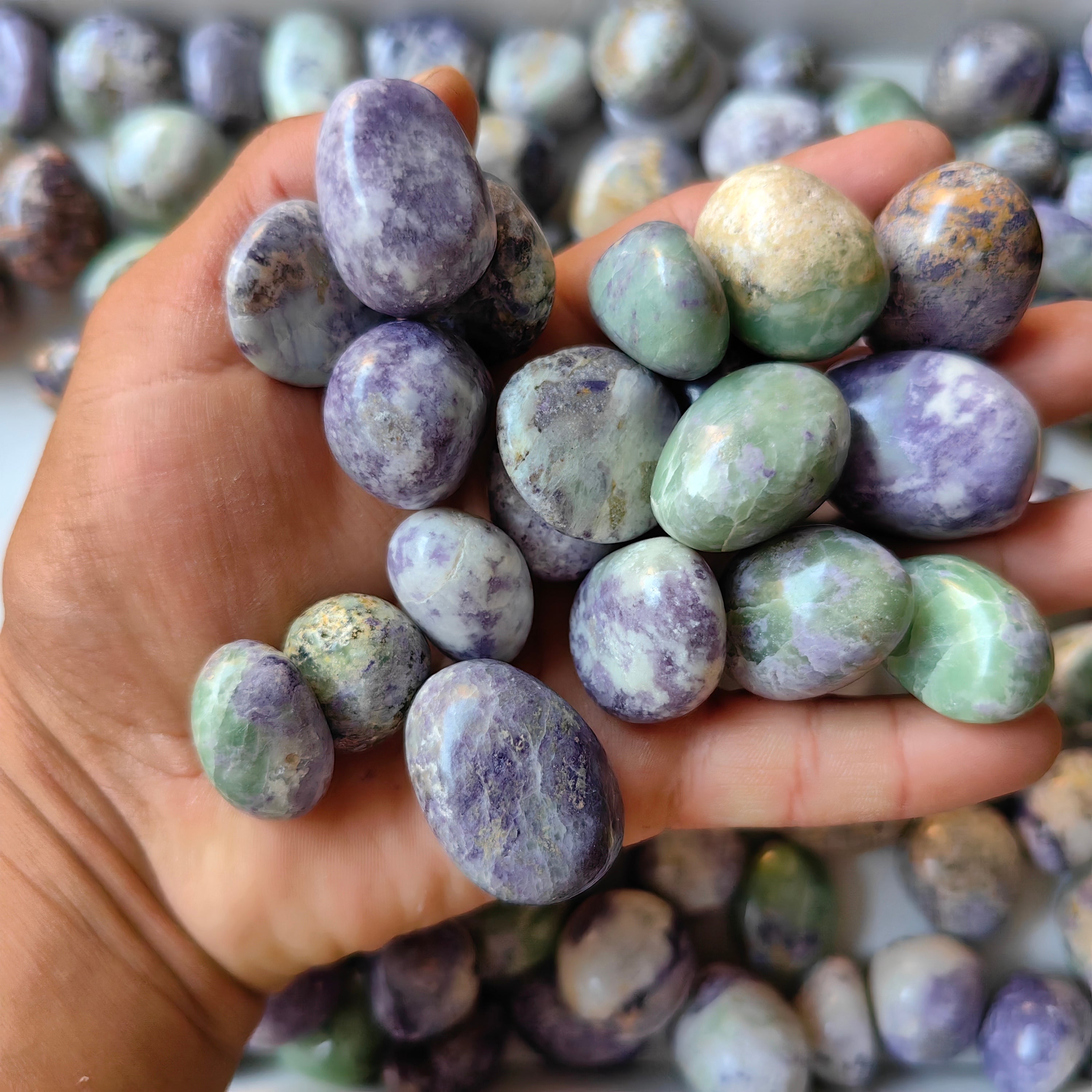 2 kg bolivianite tumbled