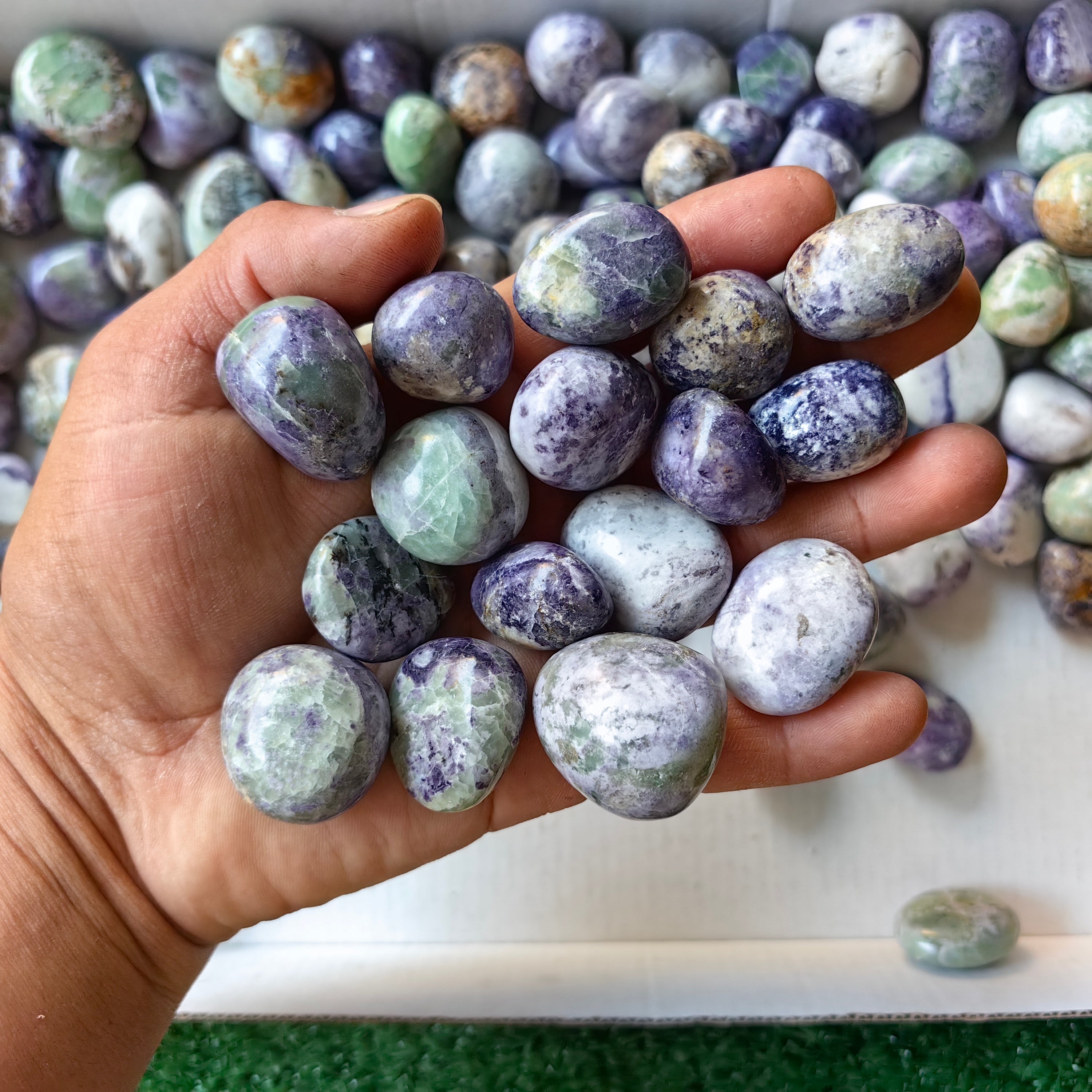 2 kg bolivianite tumbled