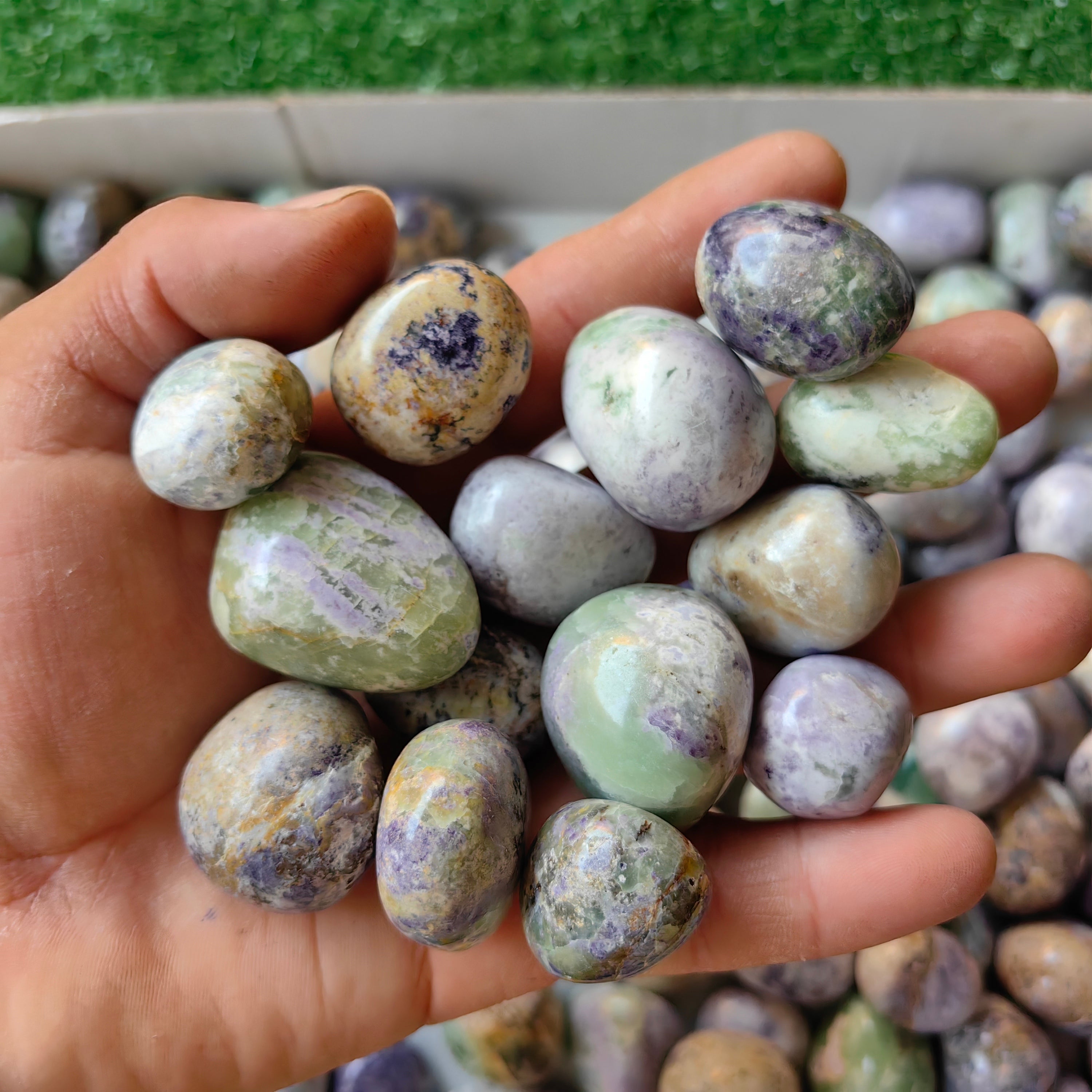 2 kg bolivianite tumbled