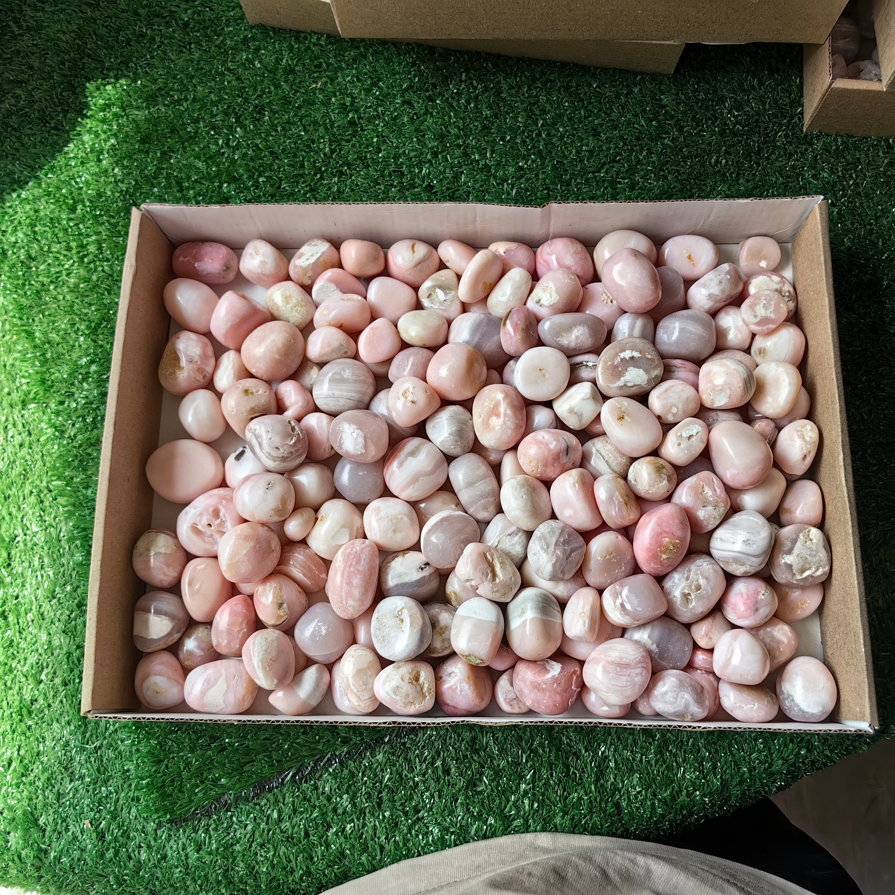 2 kg peruvian pink opal tumbled