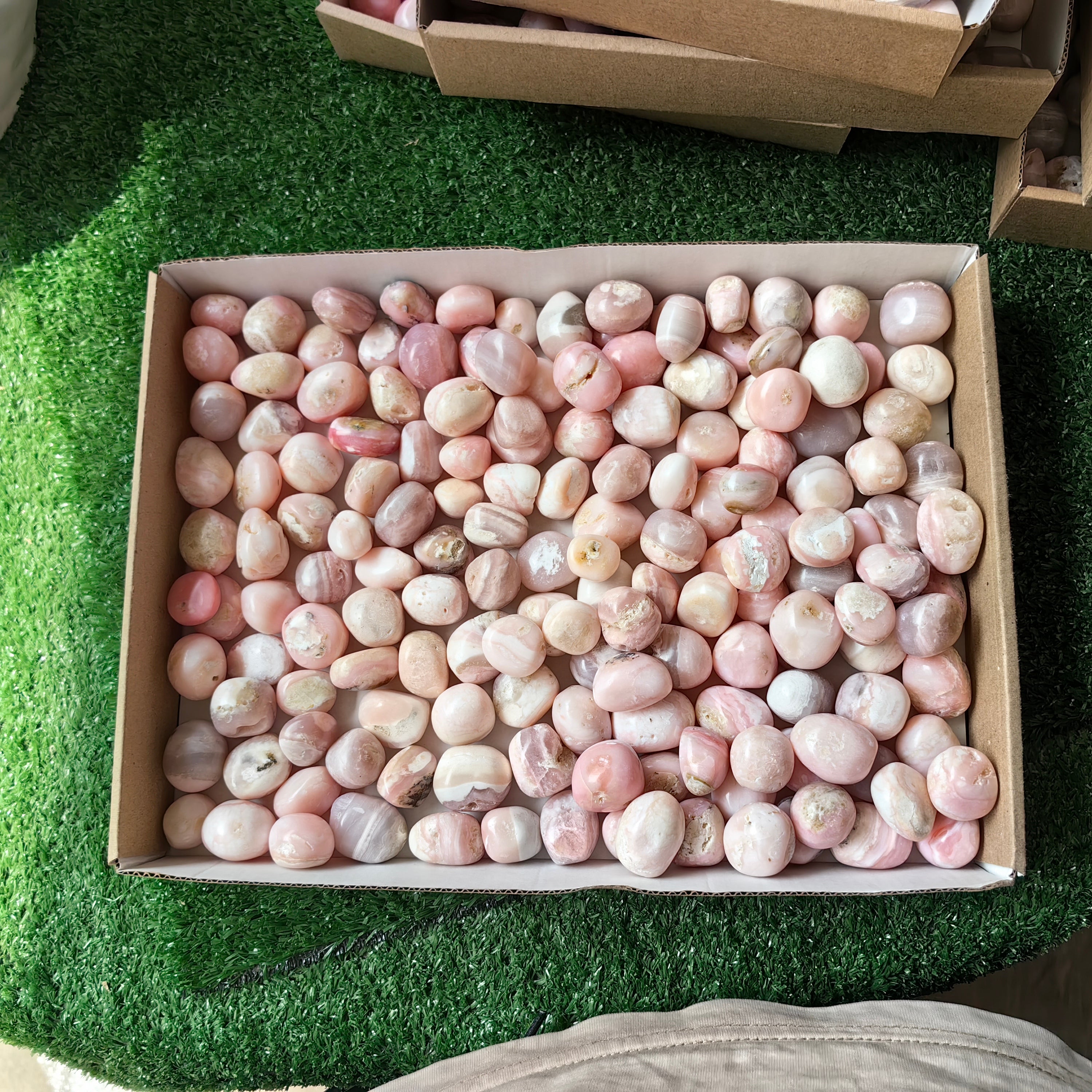 2 kg peruvian pink opal tumbled