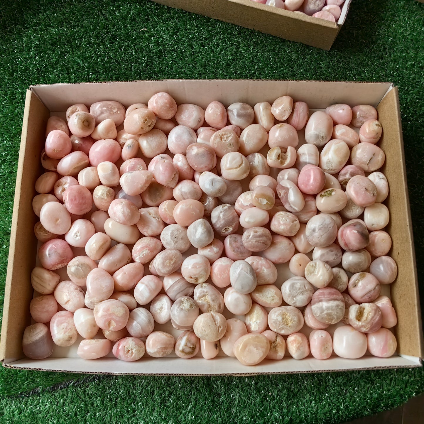2 kg peruvian pink opal tumbled