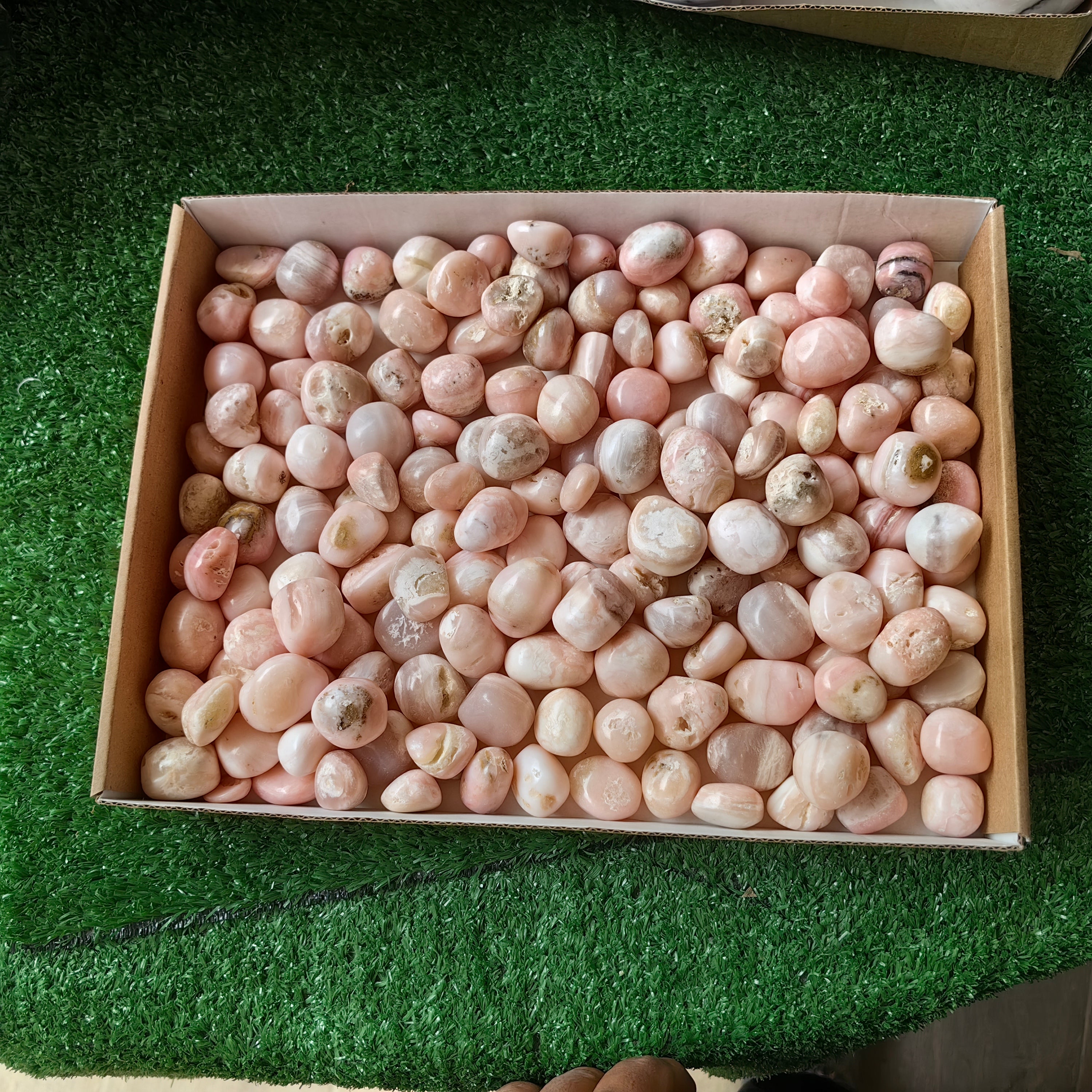 2 kg peruvian pink opal tumbled