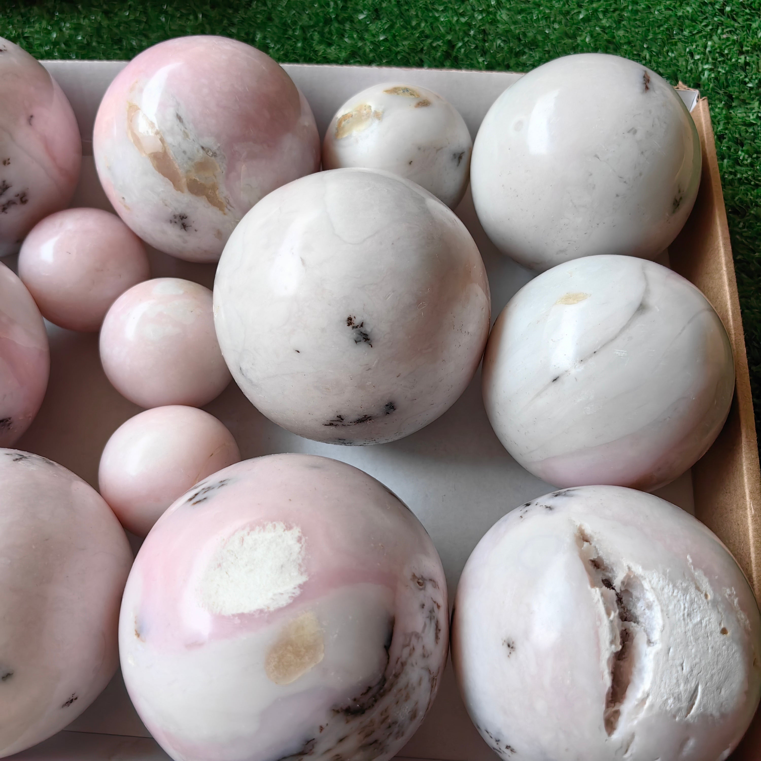 15 pc peruvian pink opal spheres