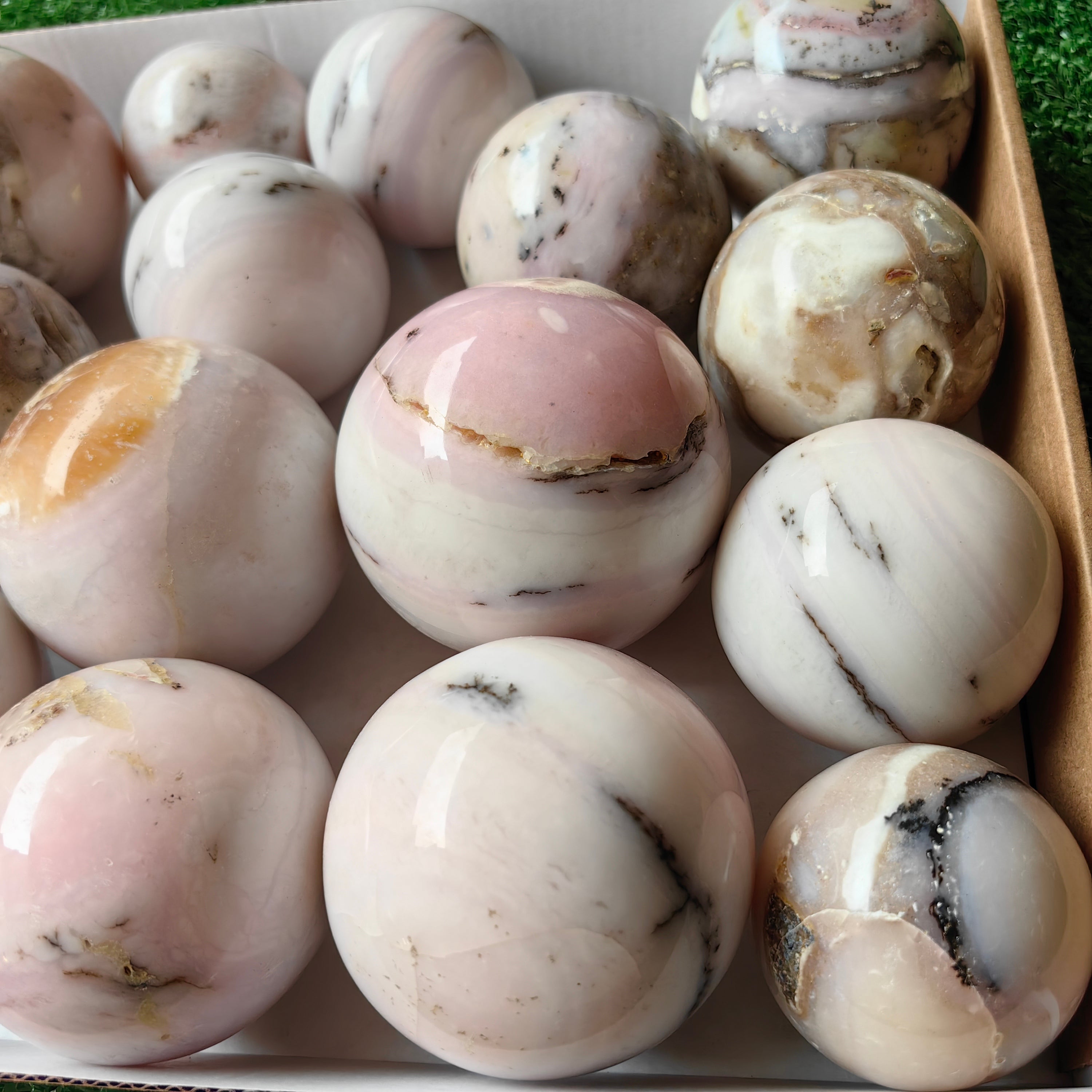 18 pc peruvian pink opal spheres