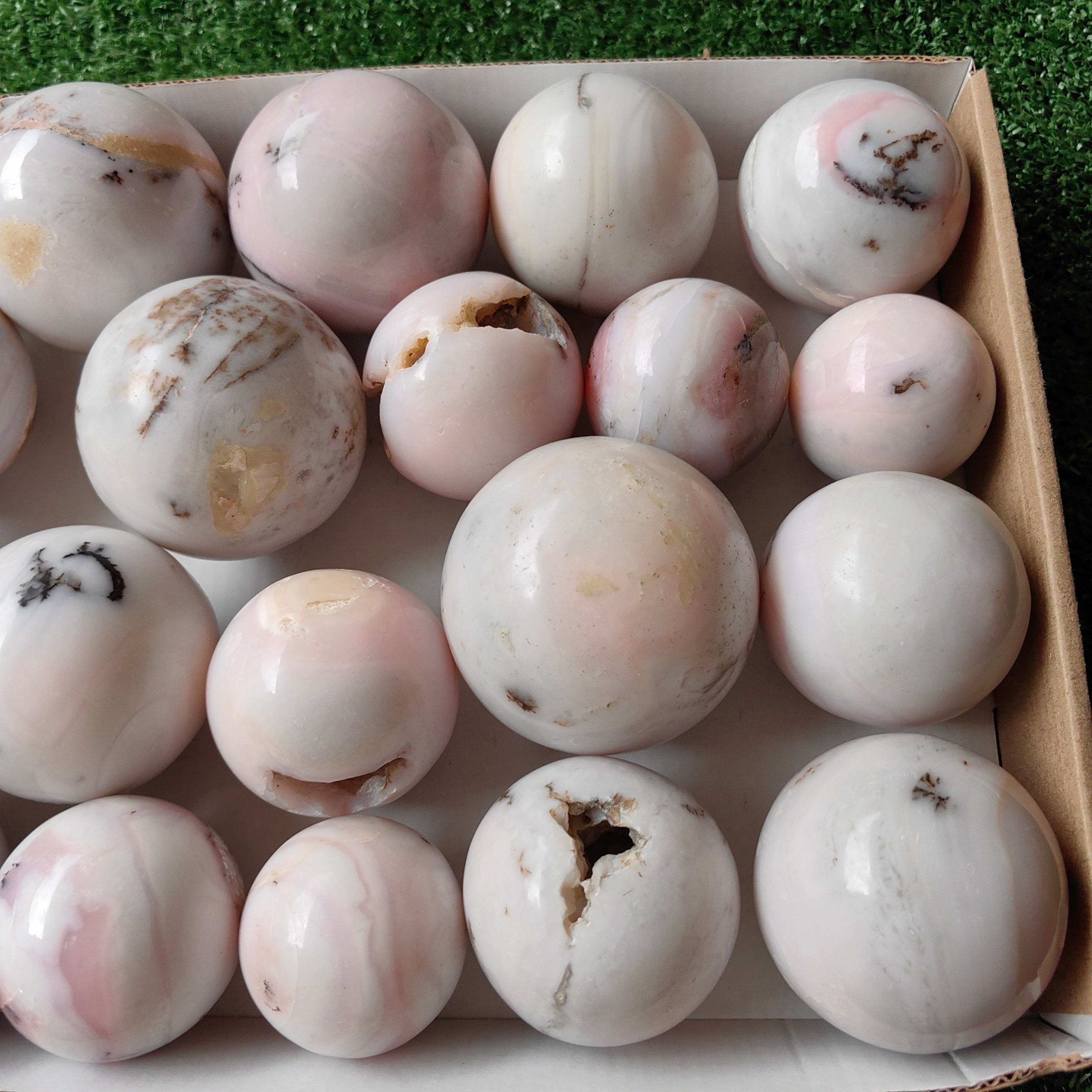 20 pc peruvian pink opal spheres
