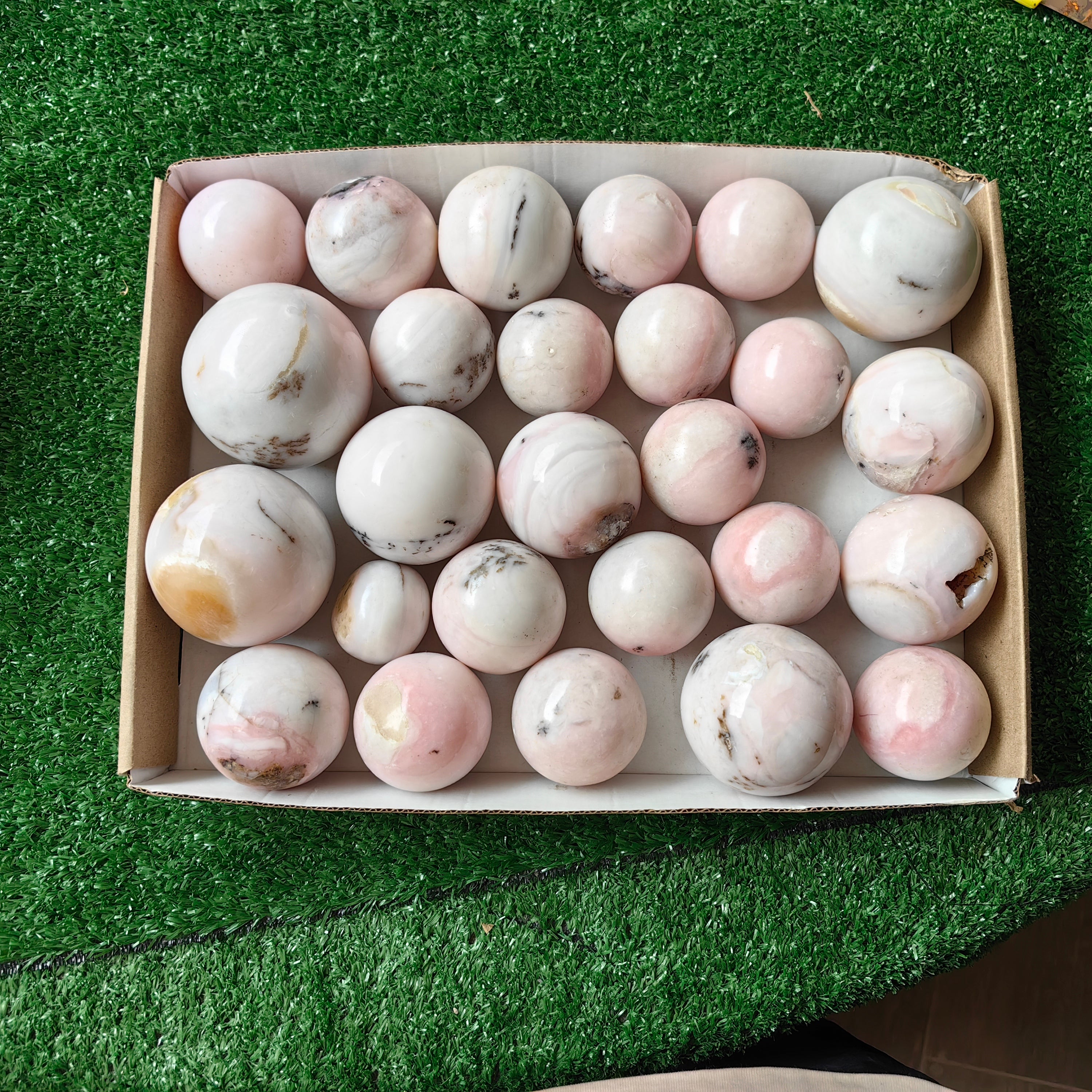 26 pc peruvian pink opal spheres
