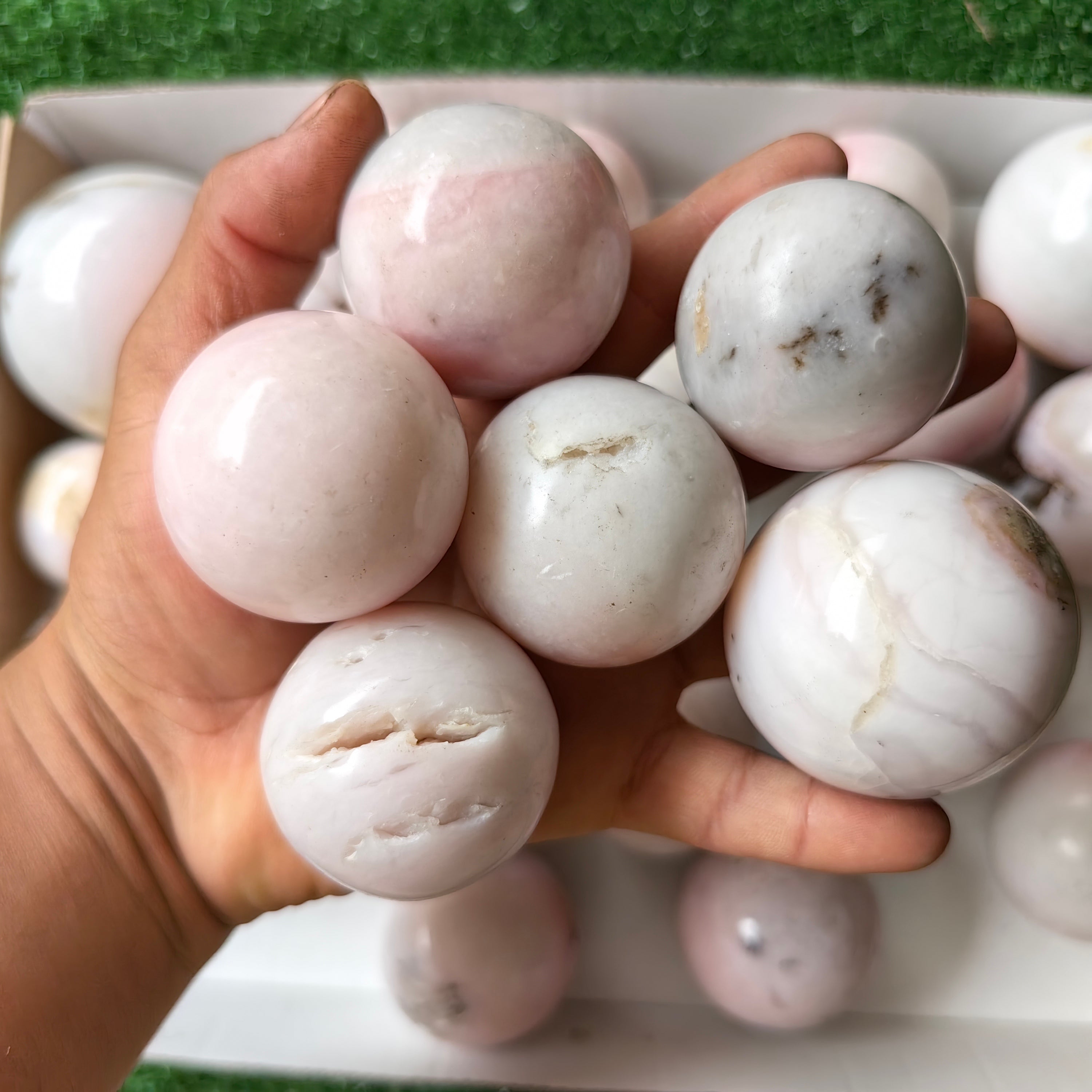 26 pc peruvian pink opal spheres