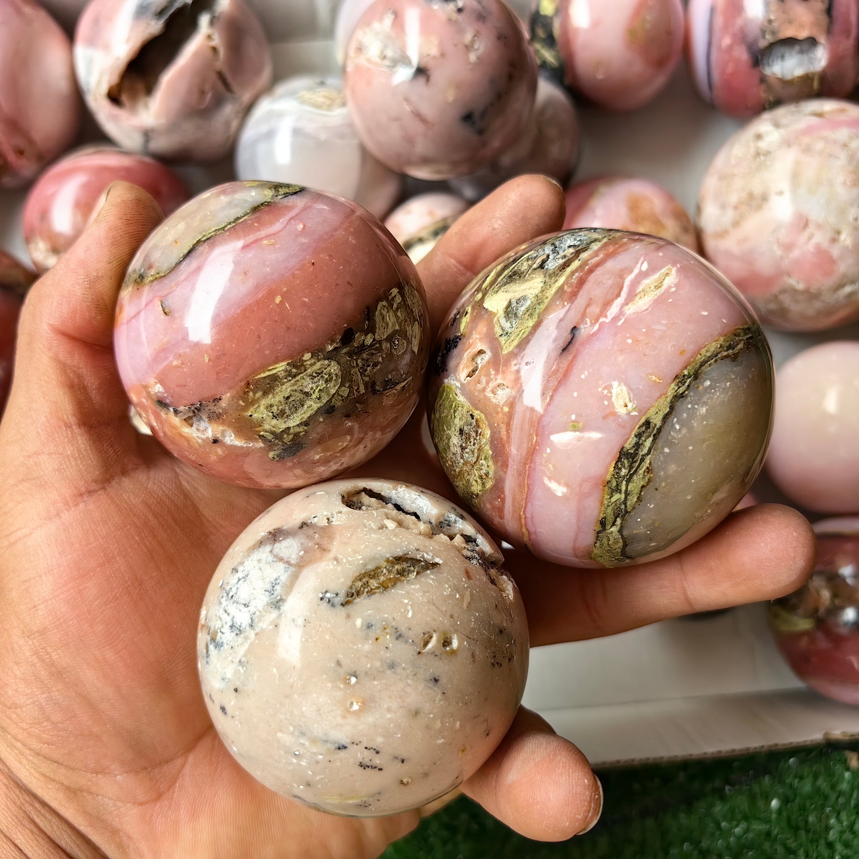 26 pc peruvian pink opal spheres