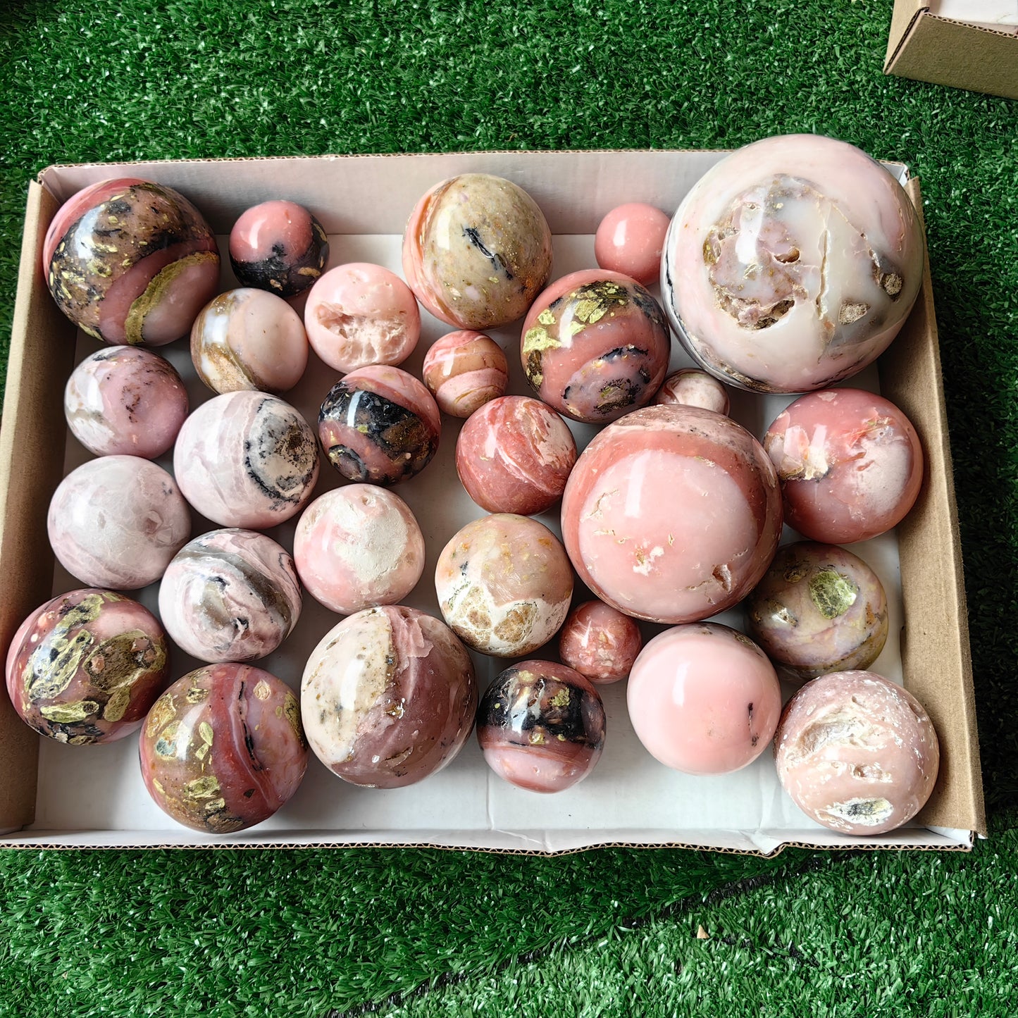 28 pc peruvian pink opal spheres