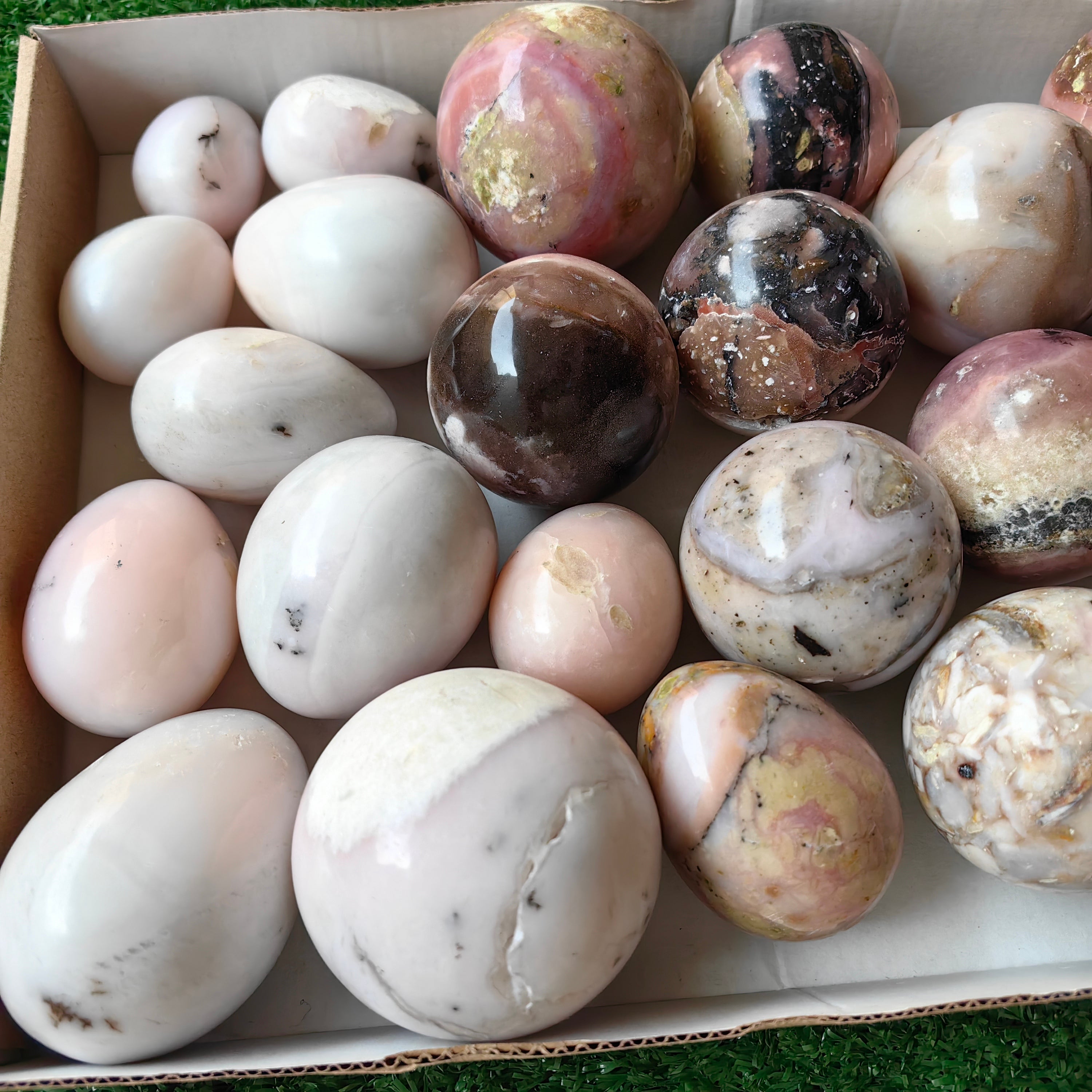 23 pc peruvian pink opal spheres & eggs