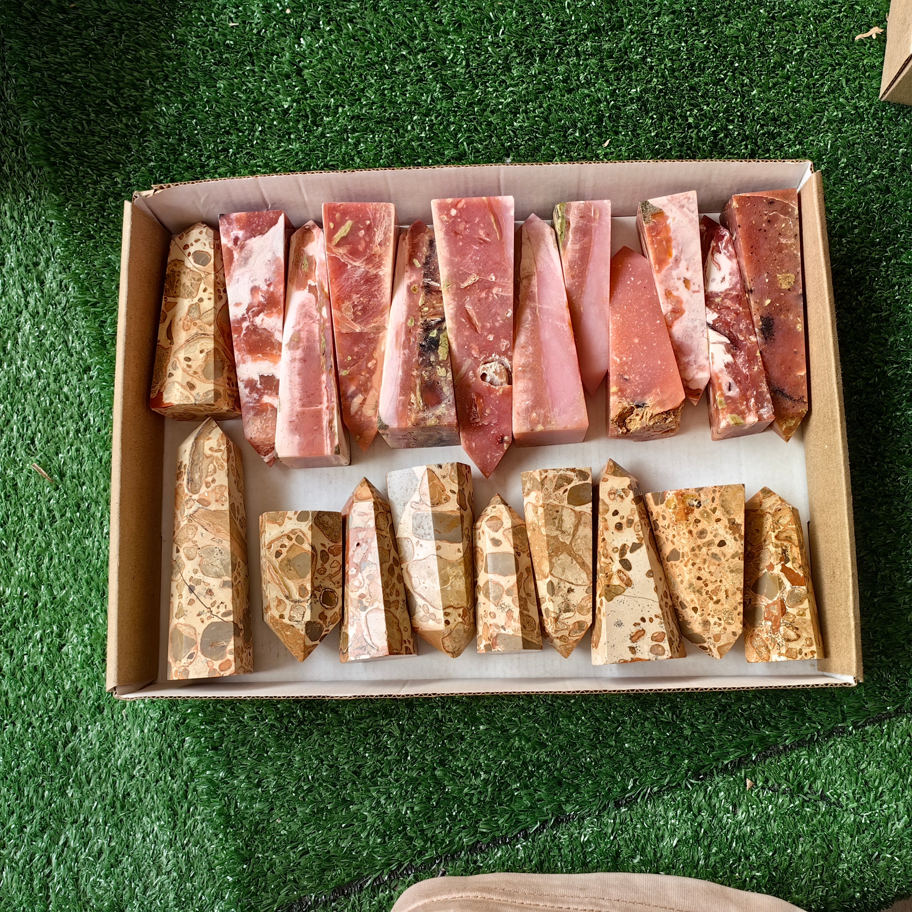 21 pc peruvian pink opal & jasper leopardite towers