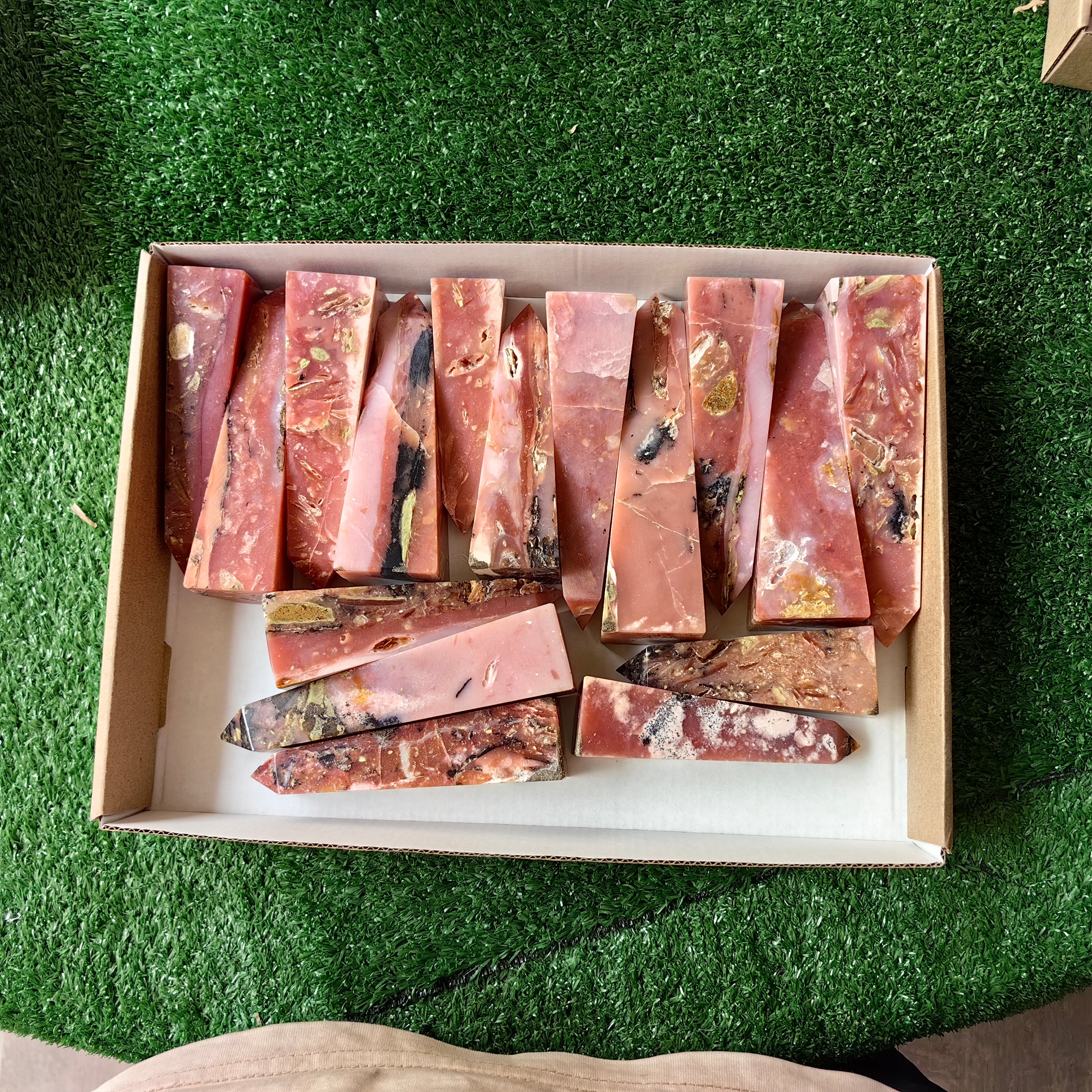 16 pc peruvian pink opal towers