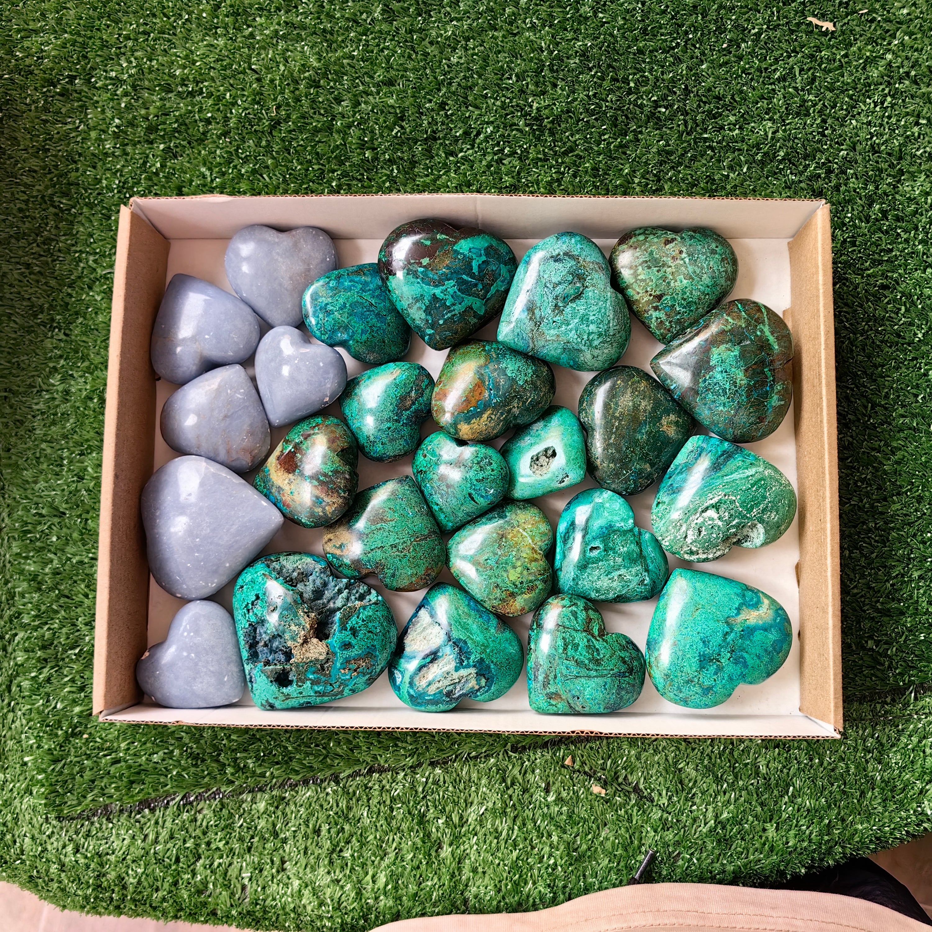 25 pc chrysocolla & angelite hearts