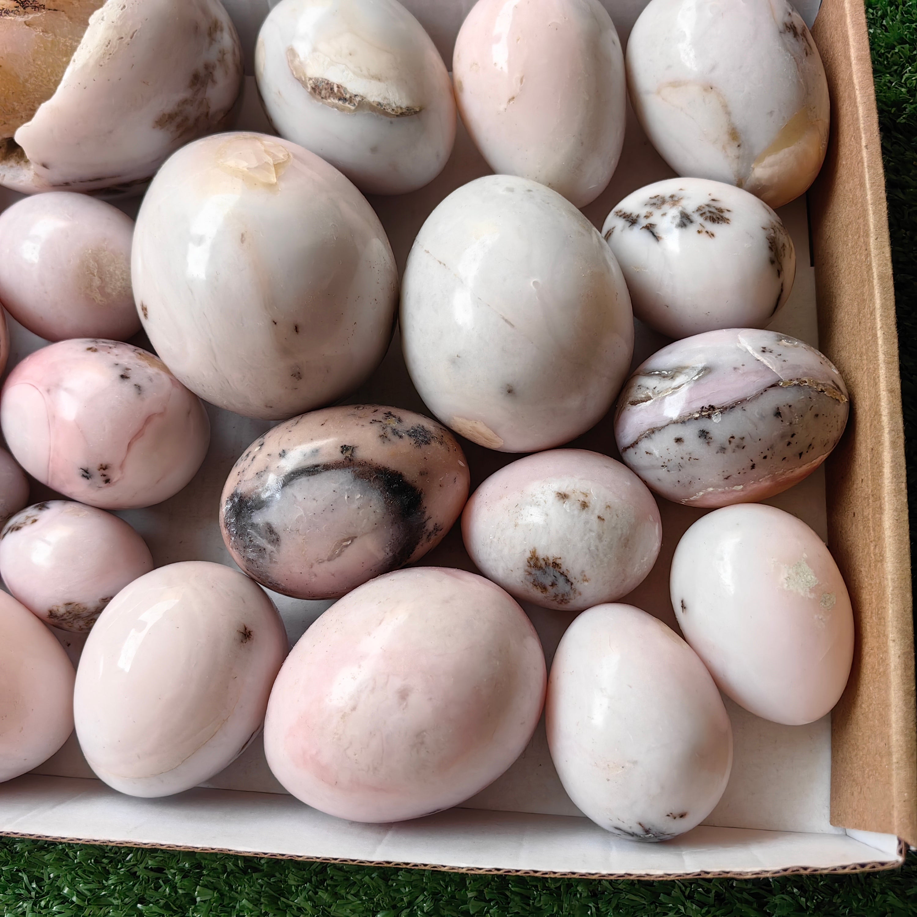 23 pc peruvian pink opal egg