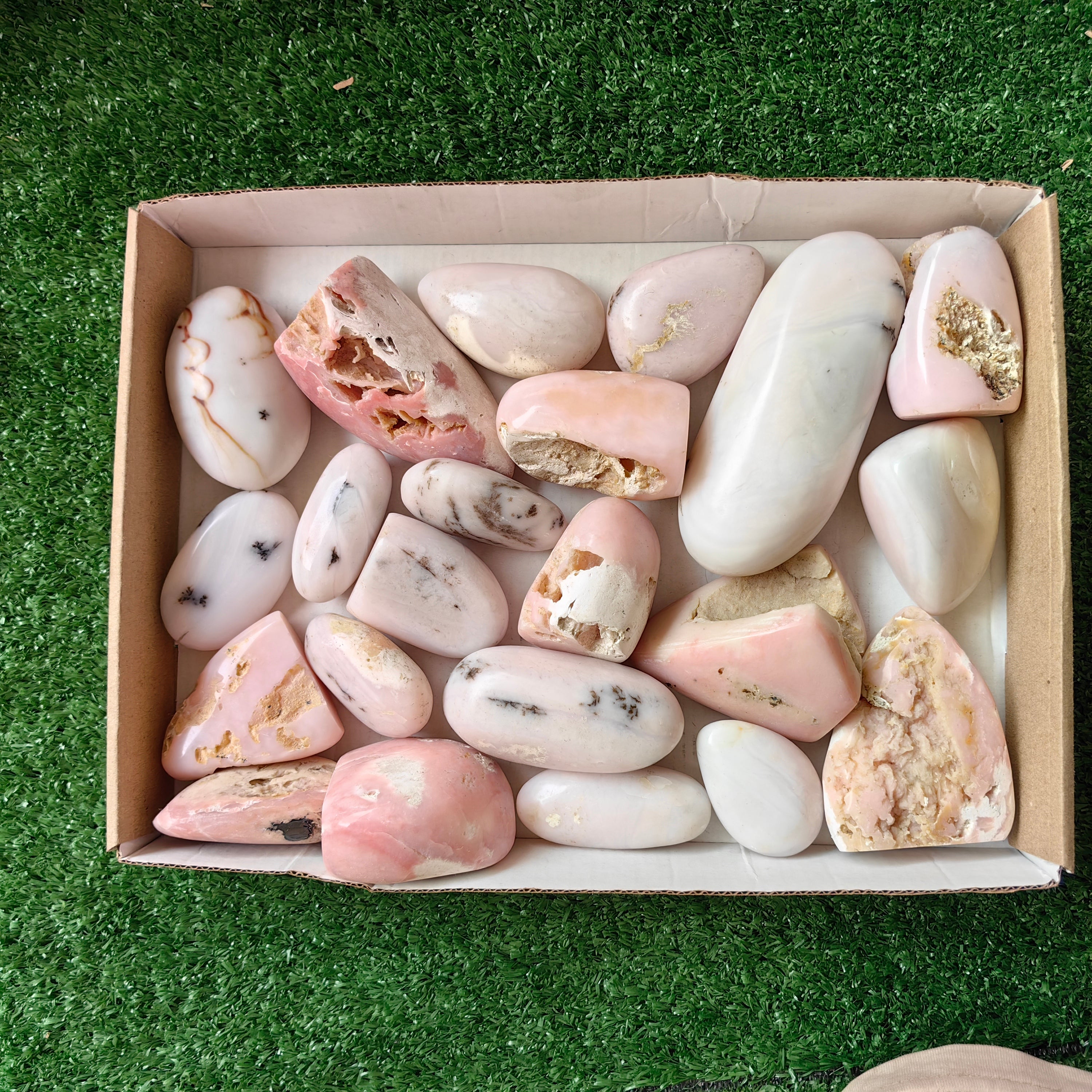 22 pc peruvian pink opal free forms