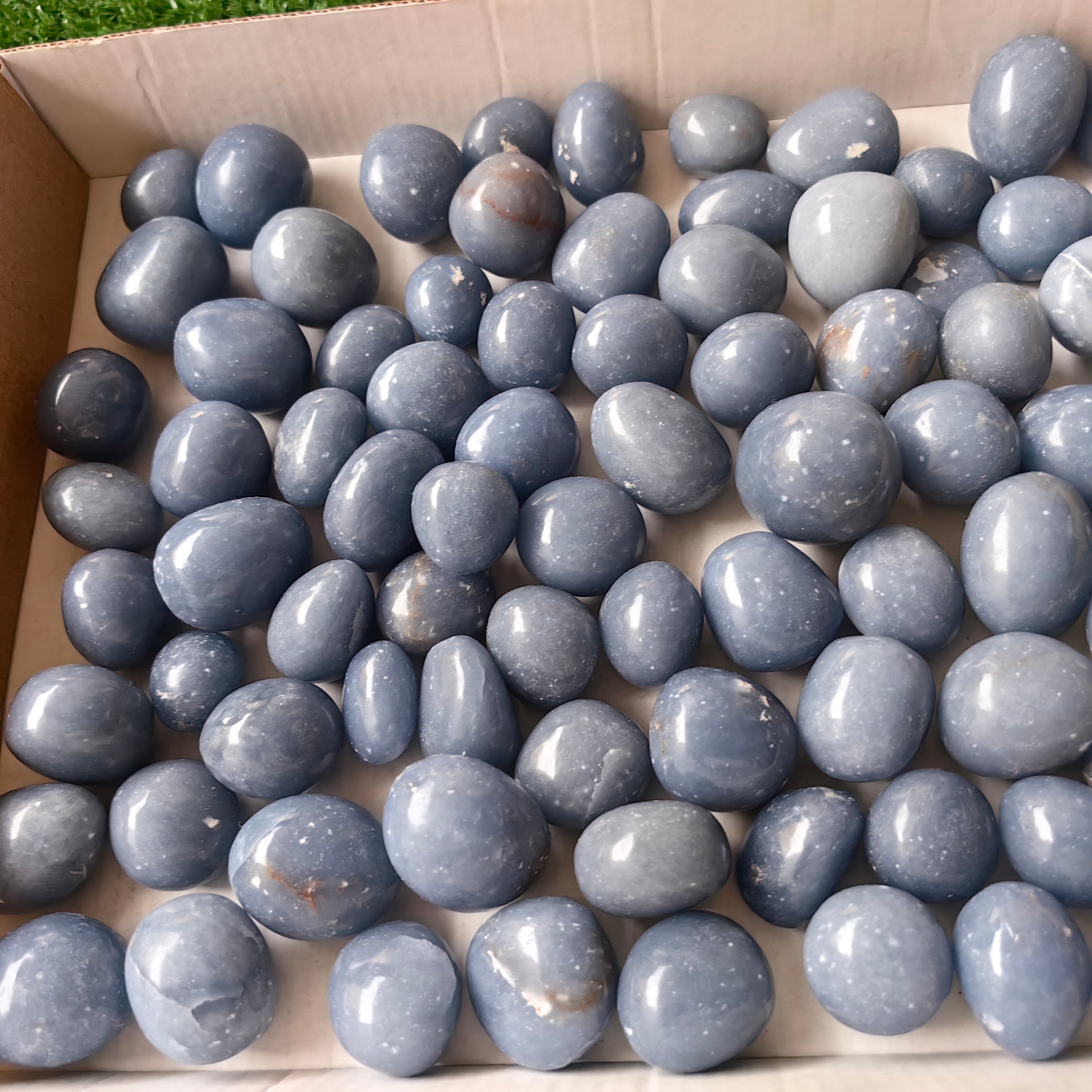 2 kg tumbled blue angelite