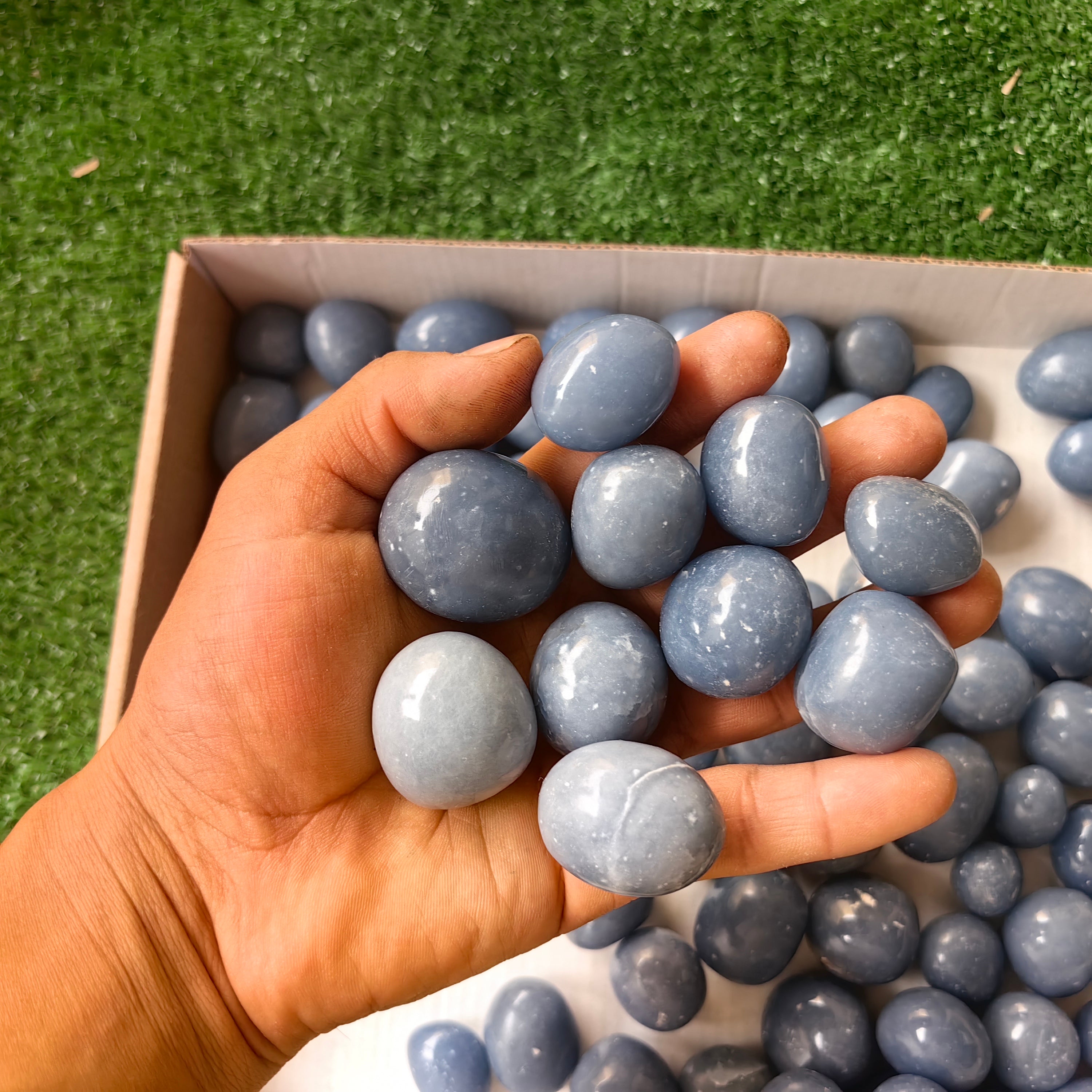 2 kg tumbled blue angelite