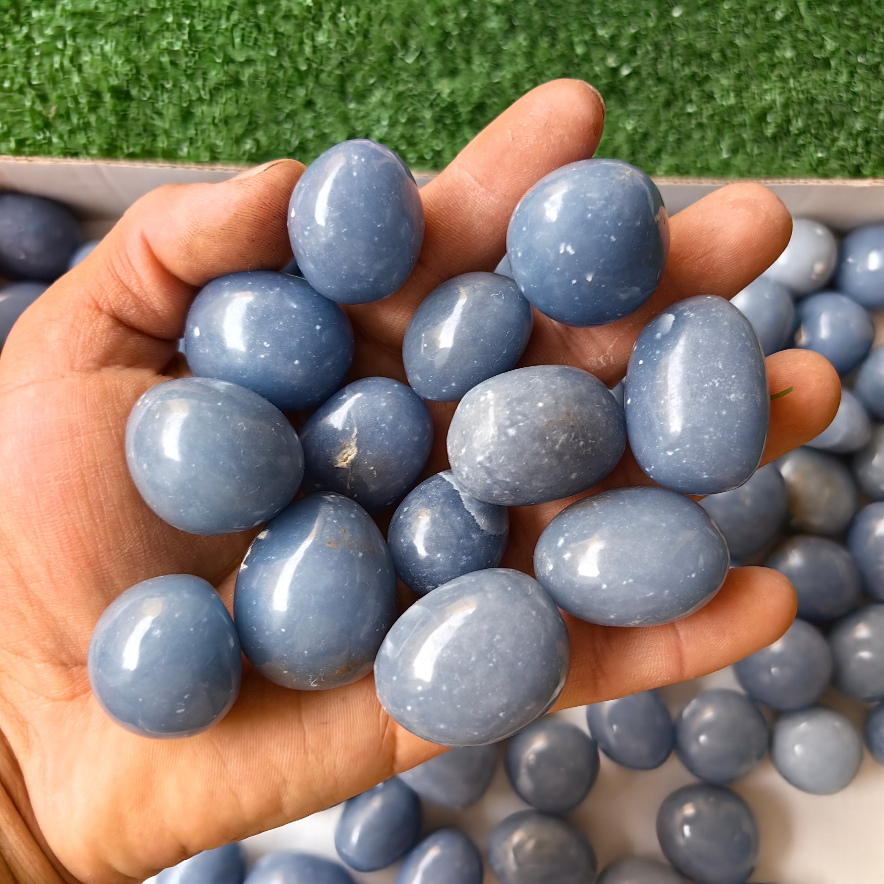 2 kg tumbled blue angelite