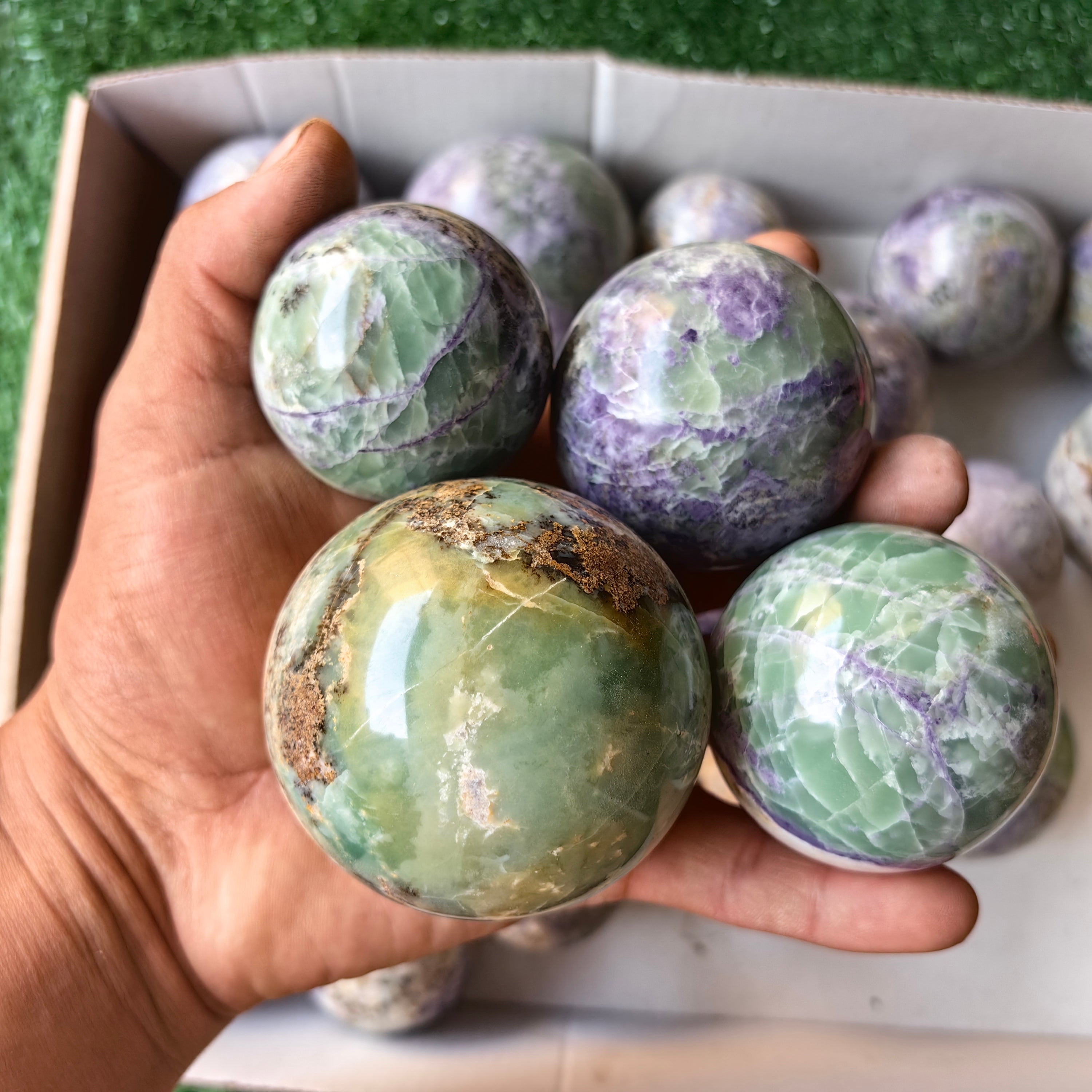25 pc bolivianite spheres