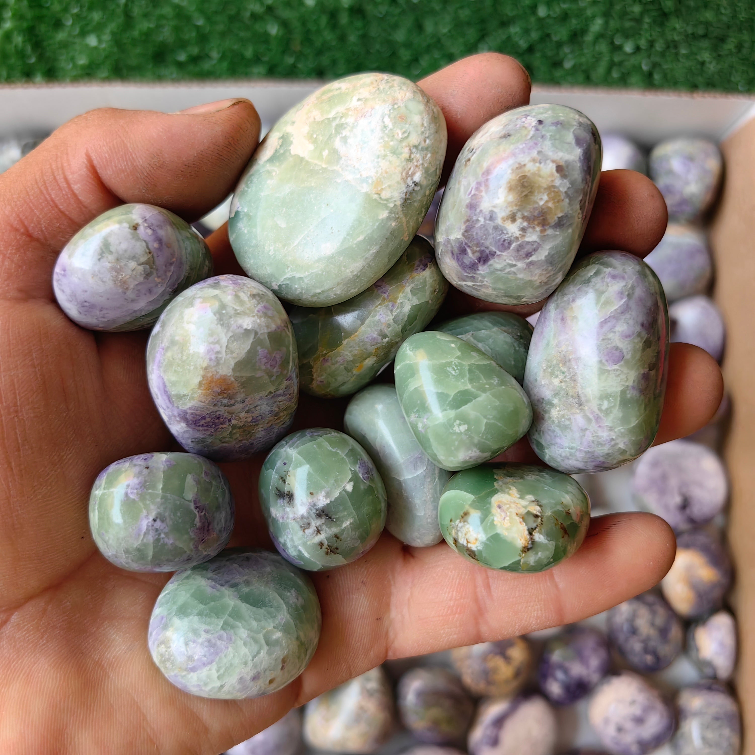 2 kg bolivianite tumbled