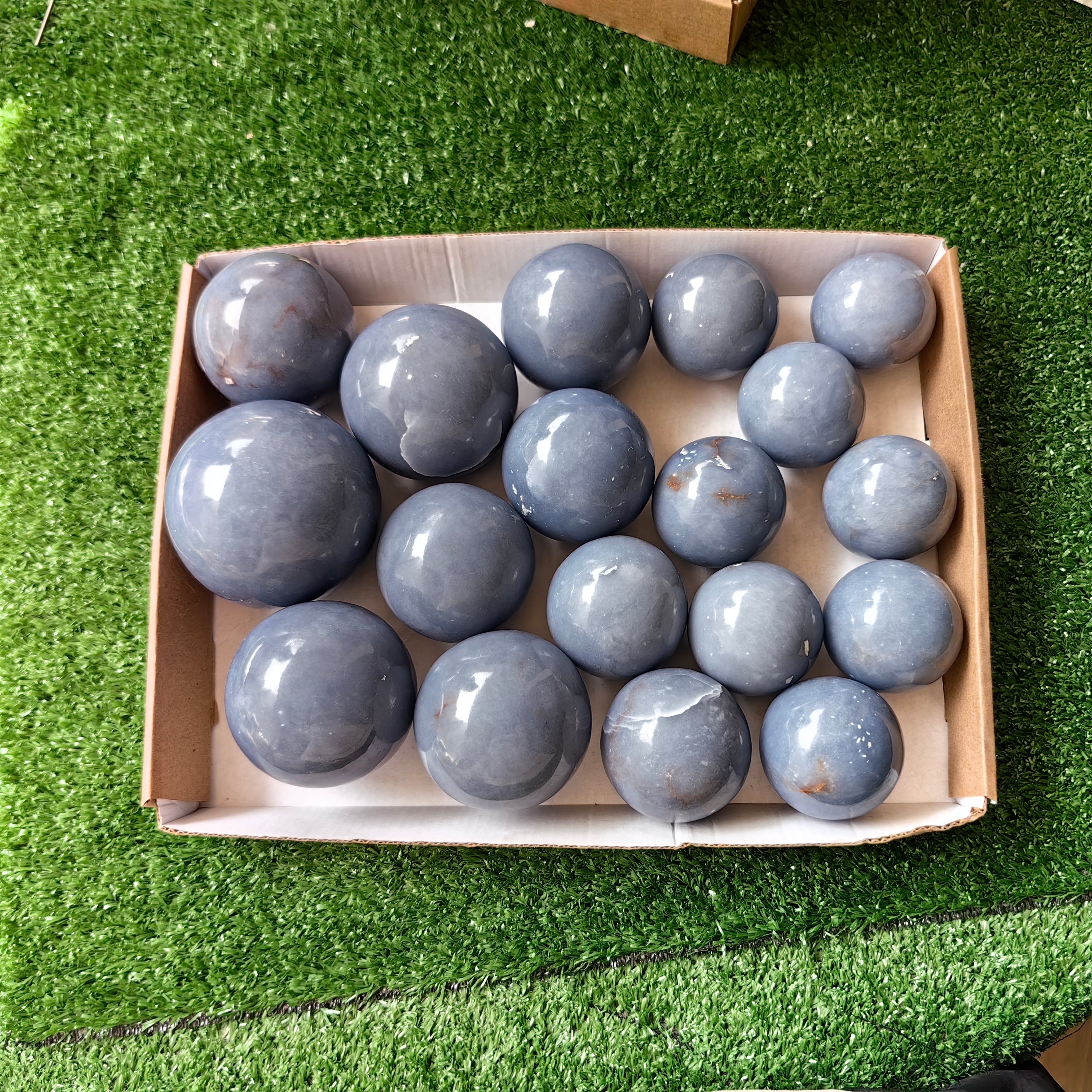 18 pc blue angelite spheres