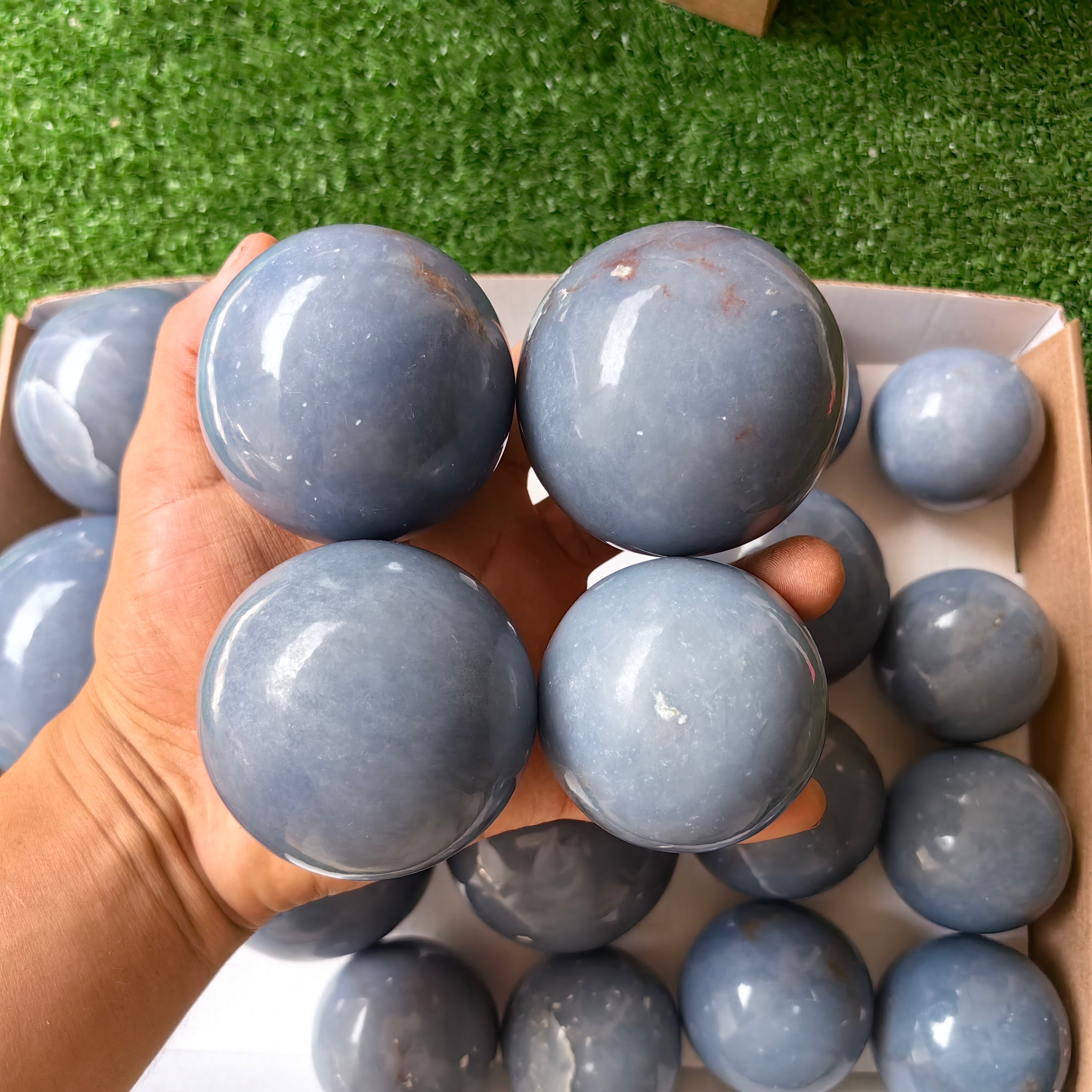 18 pc blue angelite spheres