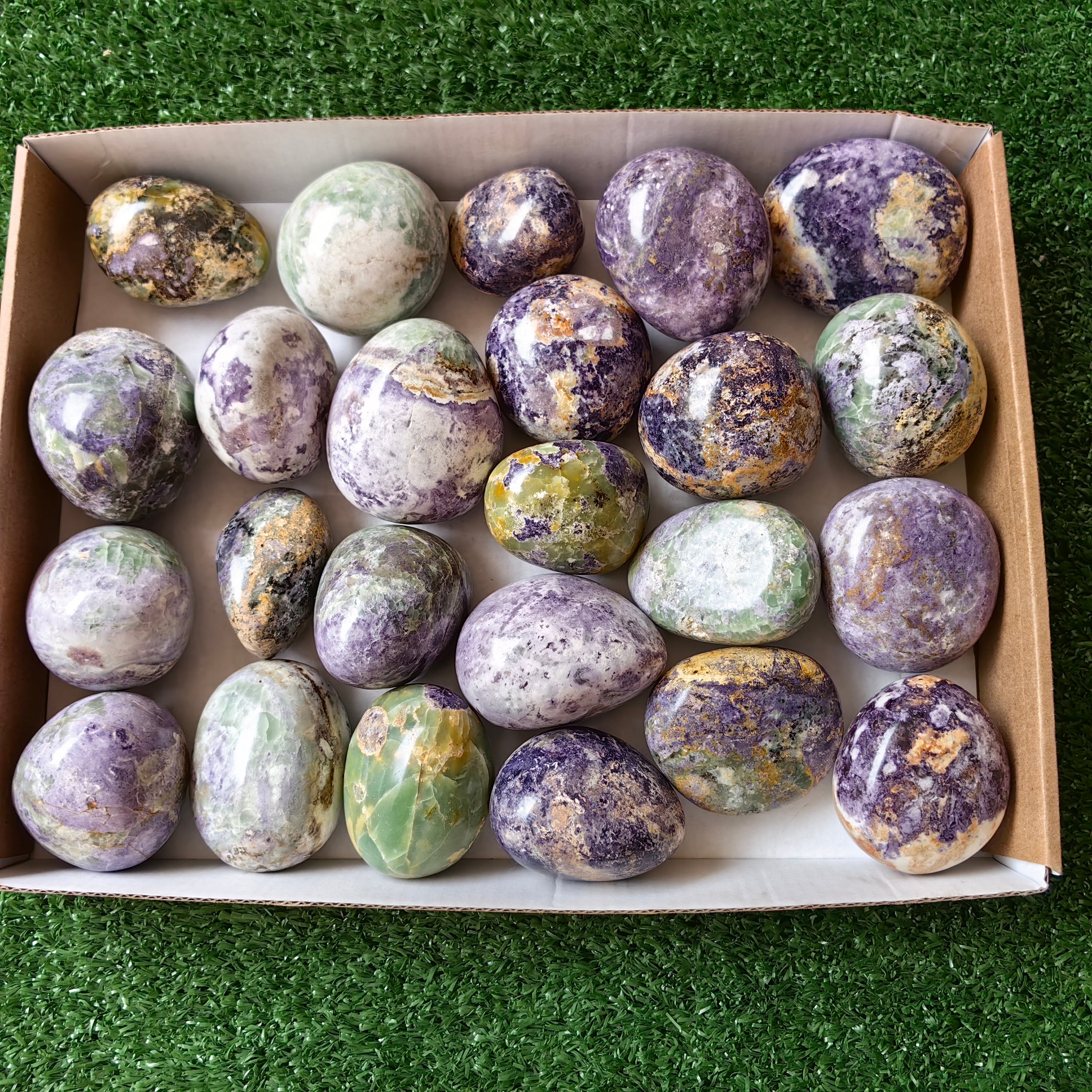 24 pc bolivianite free forms