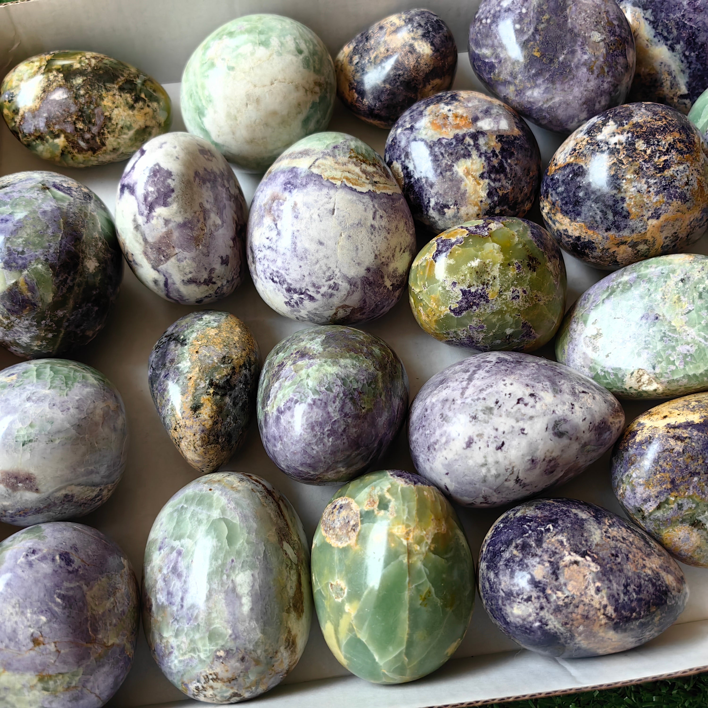 24 pc bolivianite free forms