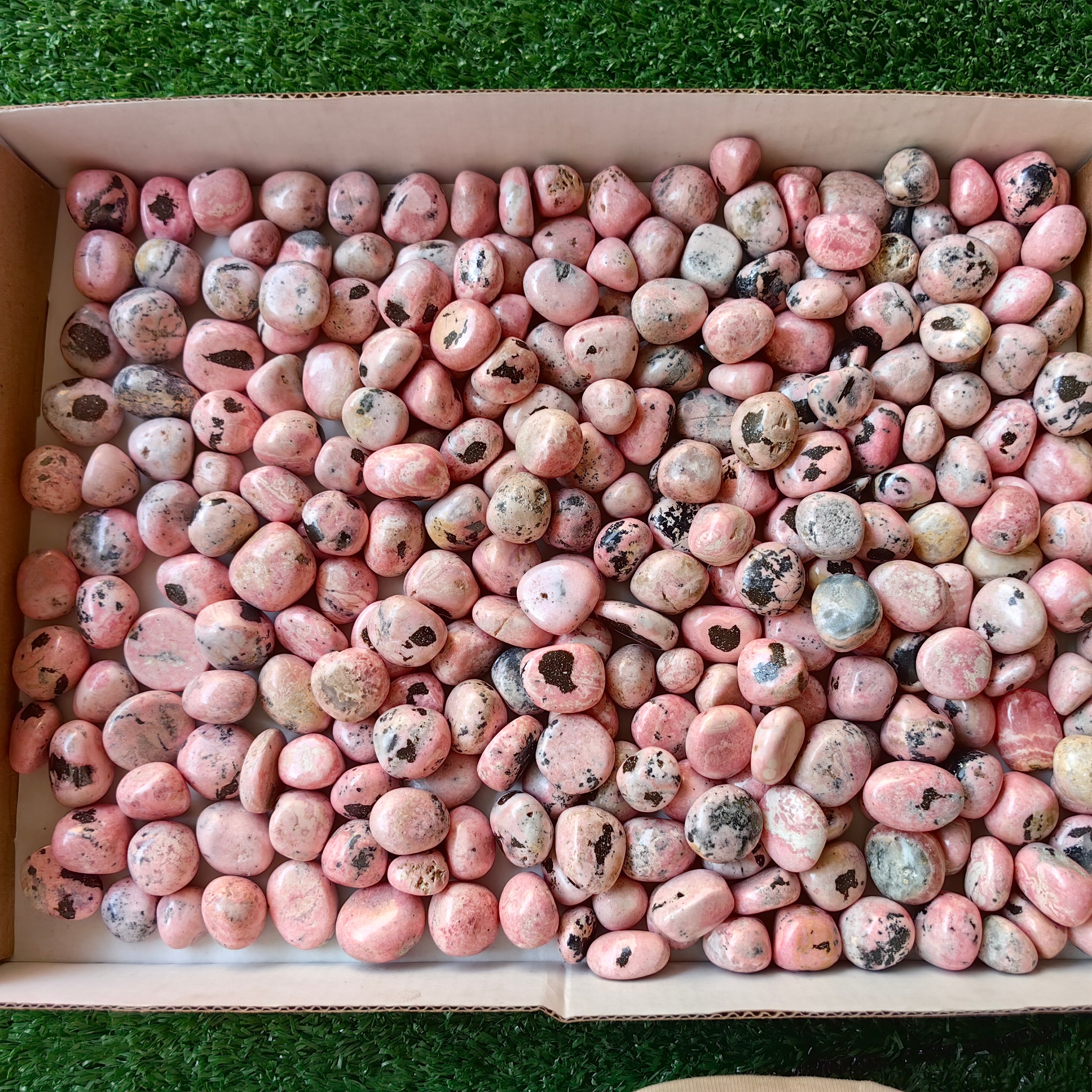 2 kg tumbled pink rhodonite