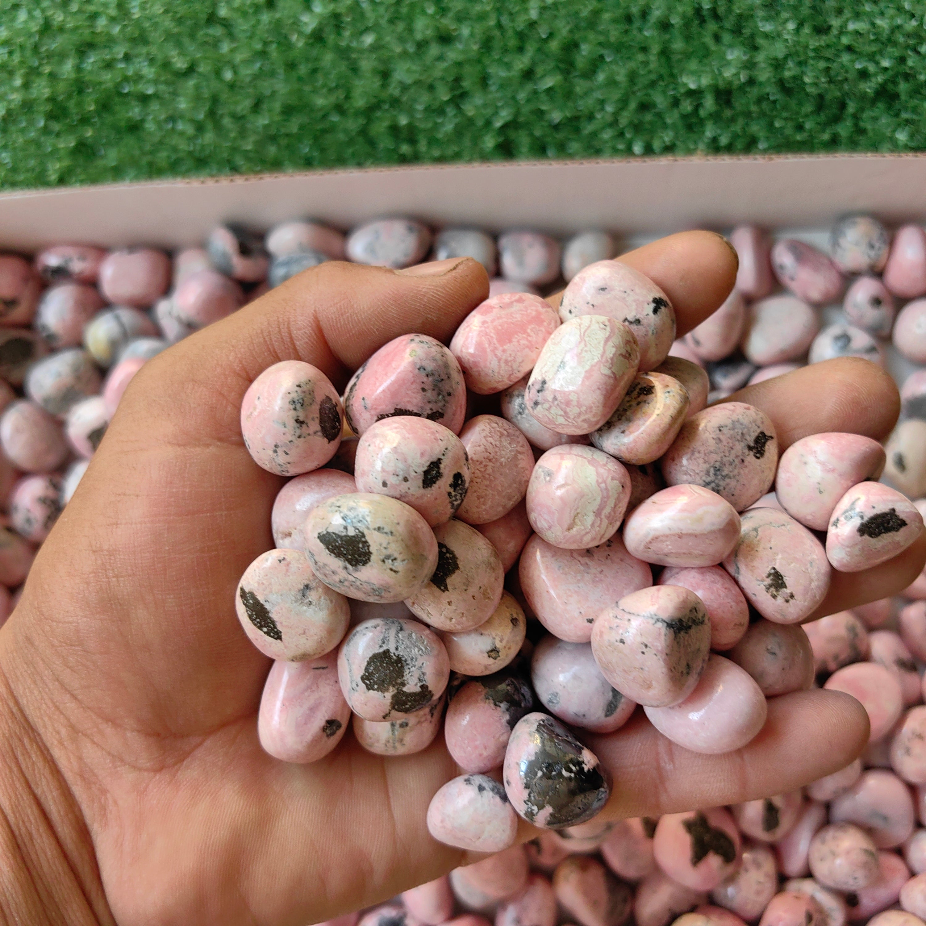 2 kg tumbled pink rhodonite