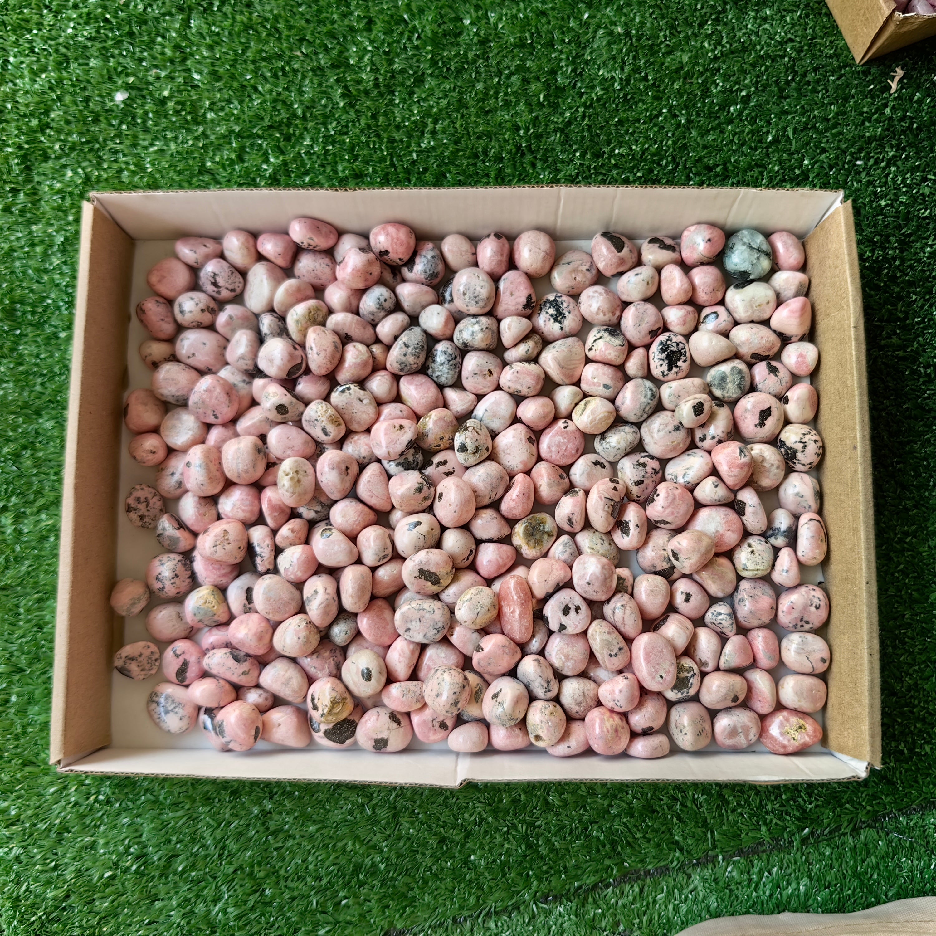 2 kg tumbled pink rhodonite
