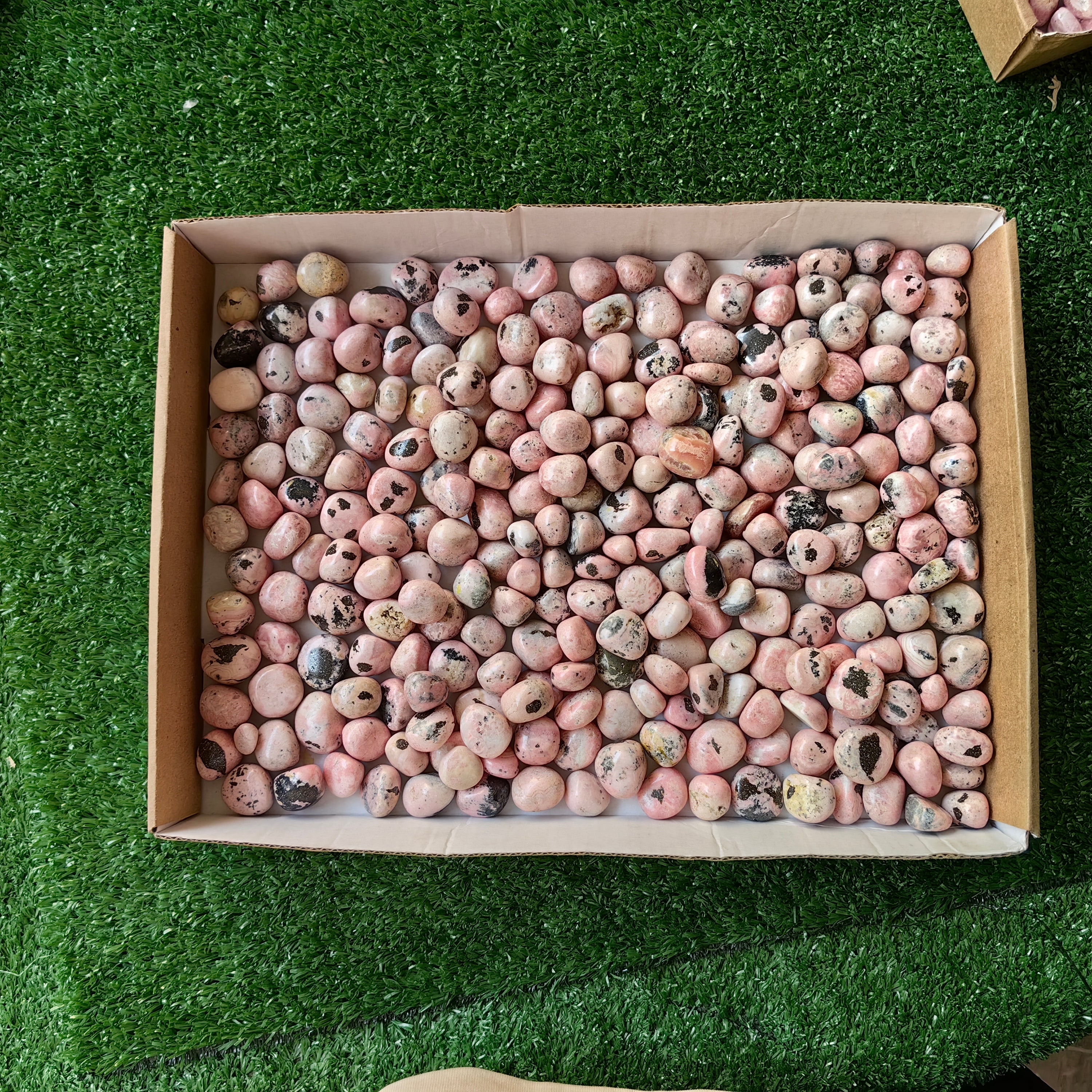 2 kg tumbled pink rhodonite