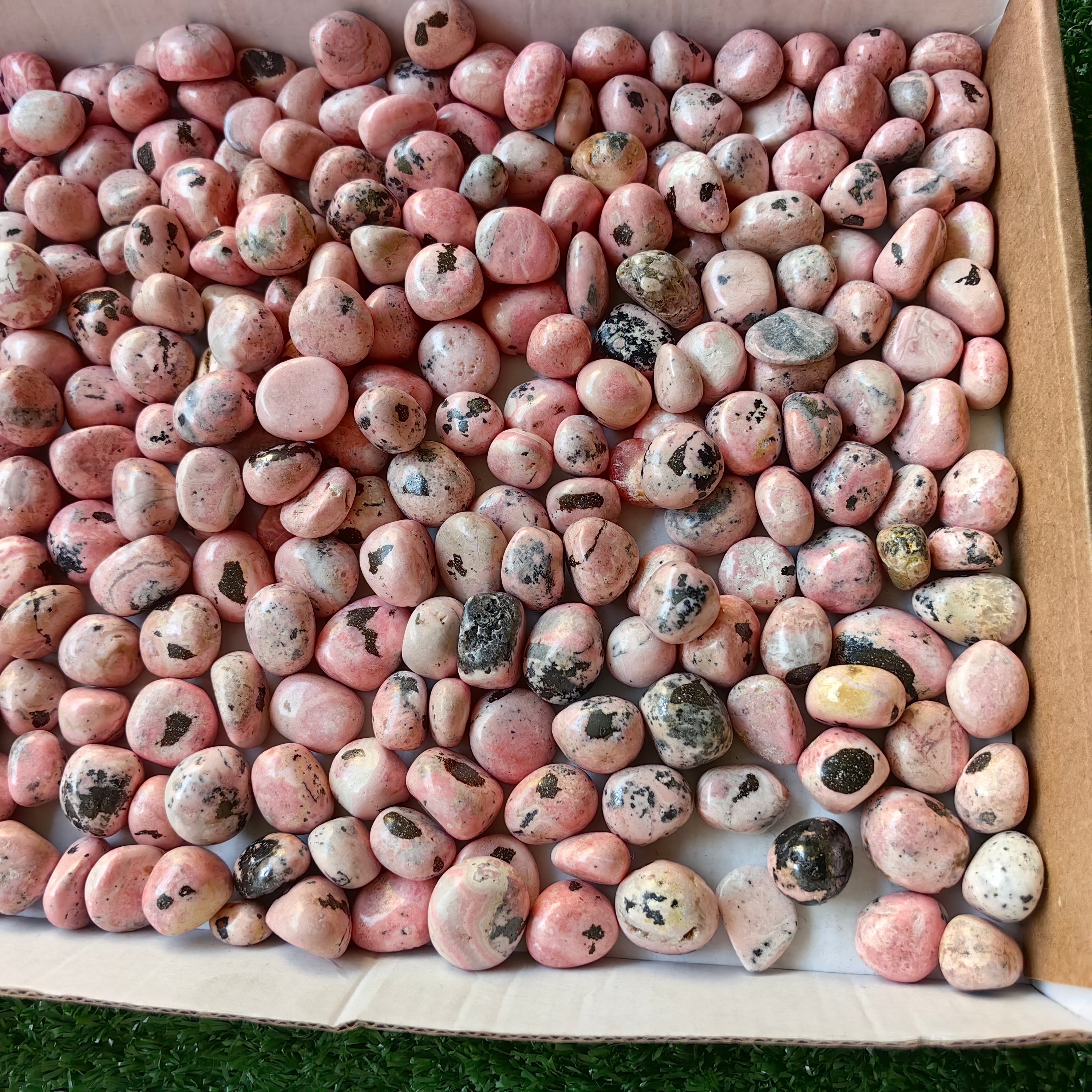2 kg tumbled pink rhodonite