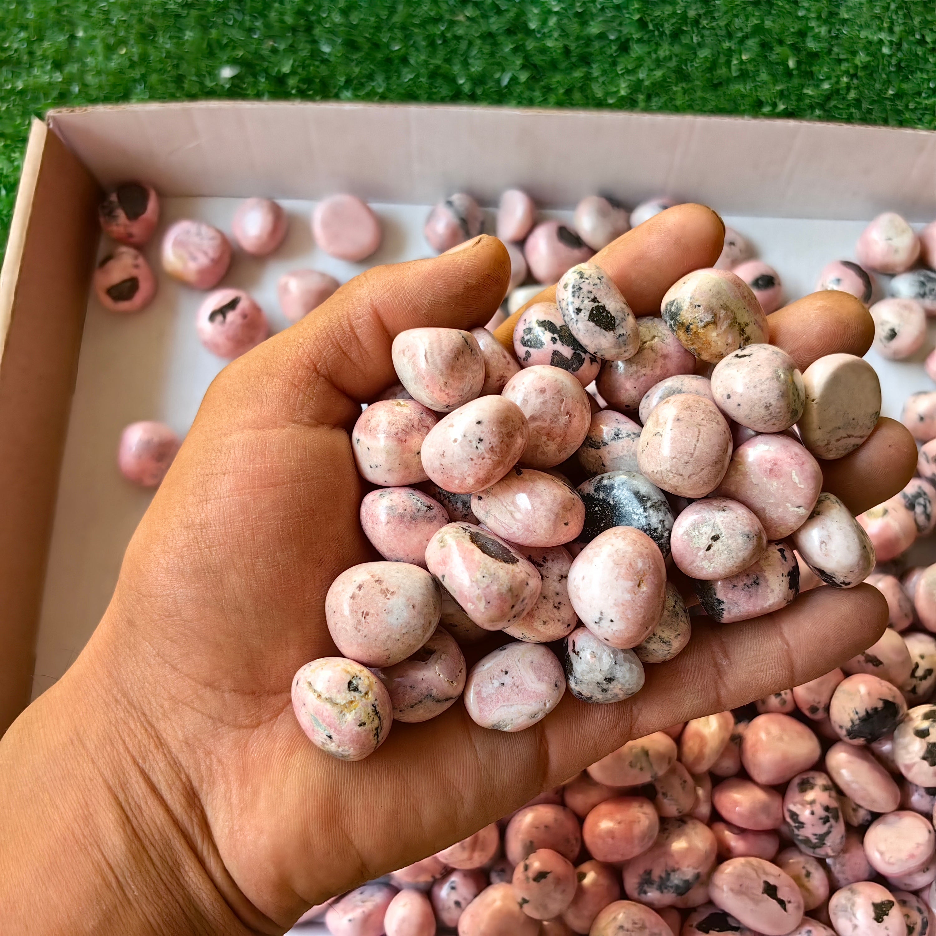 2 kg tumbled pink rhodonite