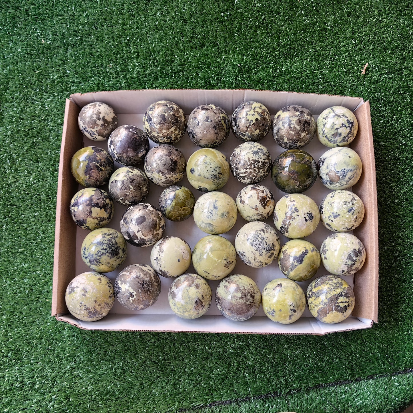 33 pc green serpentine with pyrite spheres